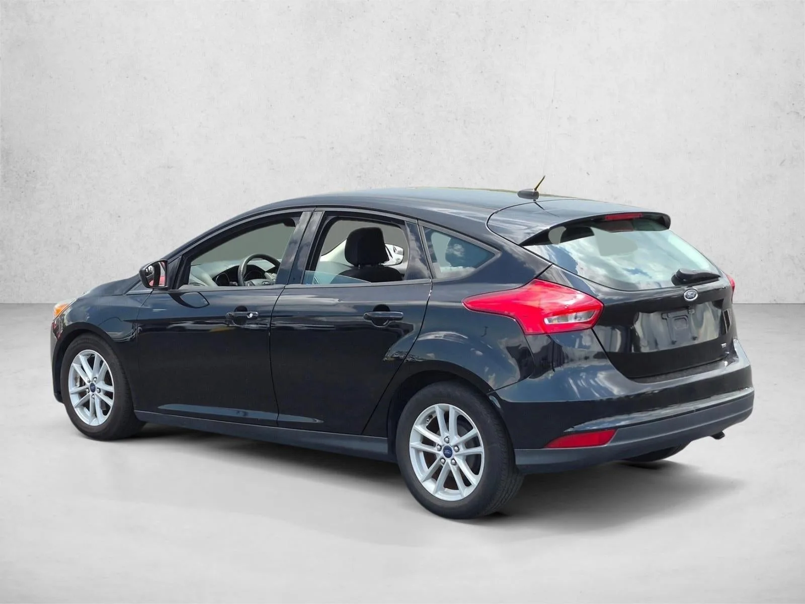 2018 Ford Focus SE photo 7