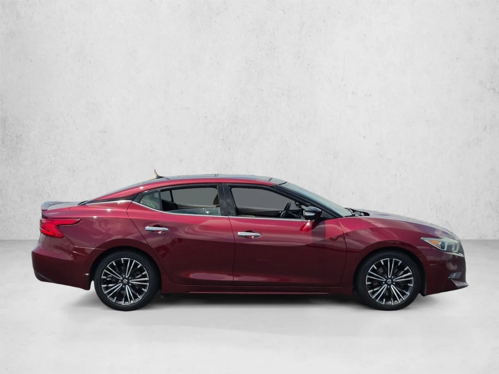 2017 Nissan Maxima 3.5 Platinum photo 4