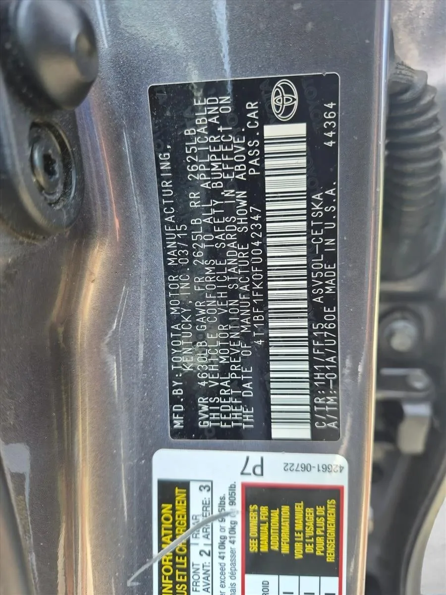 2015 Toyota Camry 4dr Sdn I4 Auto SE (SE) photo 12