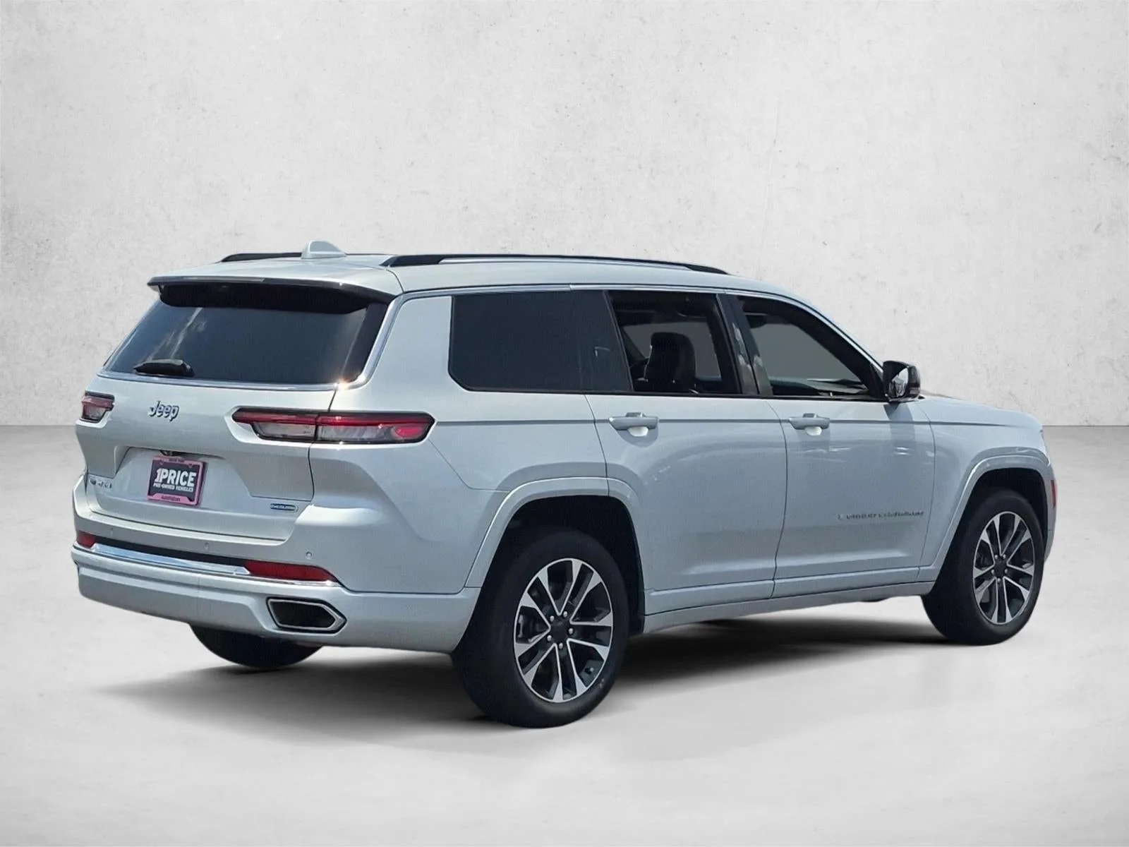 2021 Jeep Grand Cherokee L Overland 4x4 photo 5