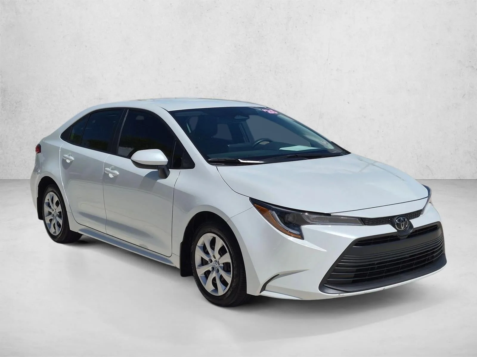 2026 Toyota Corolla LE CVT (Natl) photo 3