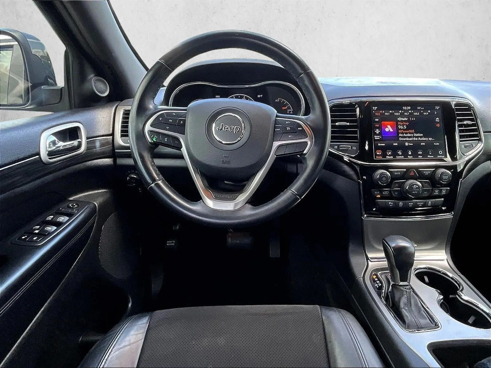 2020 Jeep Grand Cherokee Laredo E 4x2 photo 7