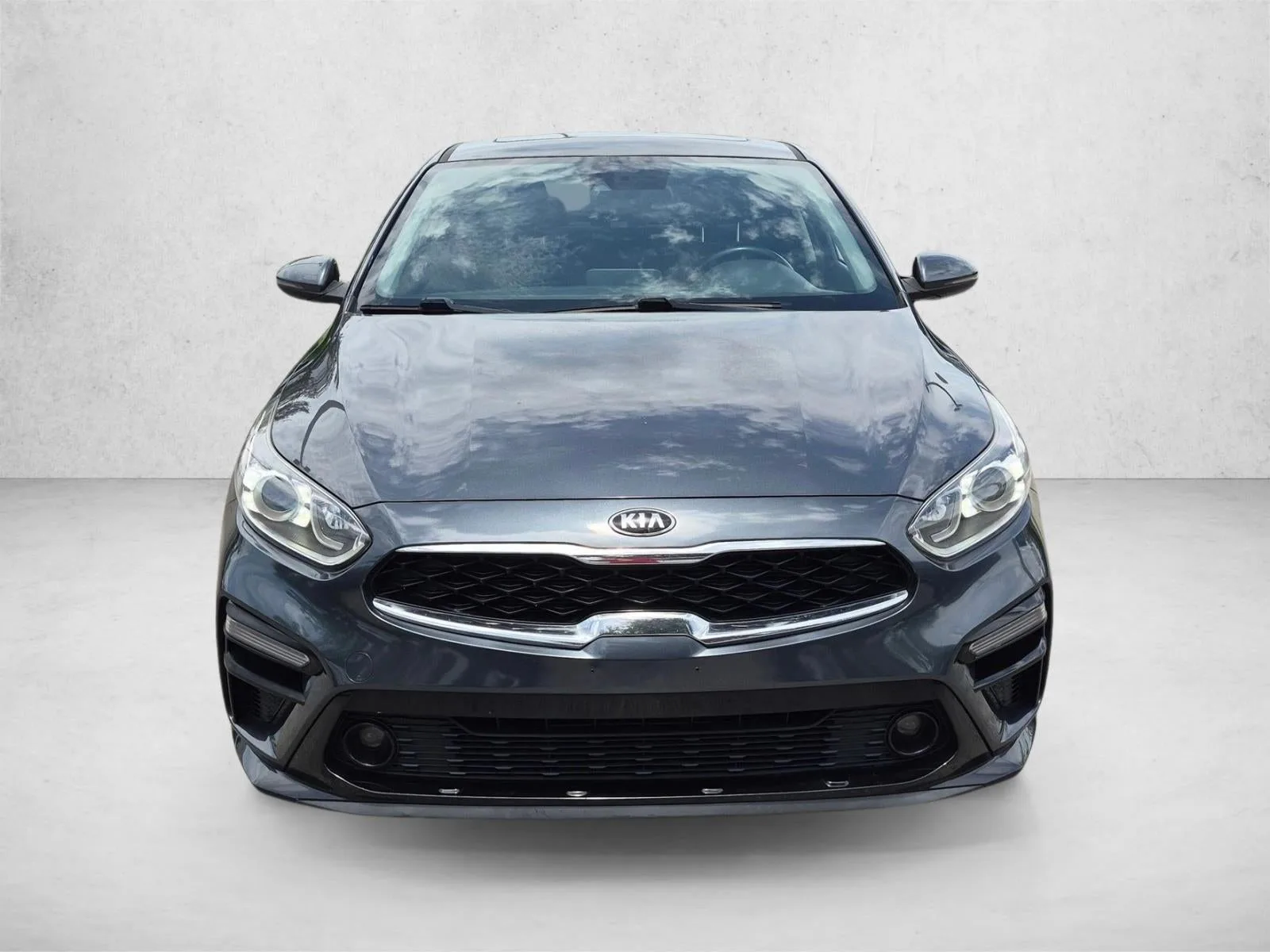 2021 Kia Forte EX IVT photo 2