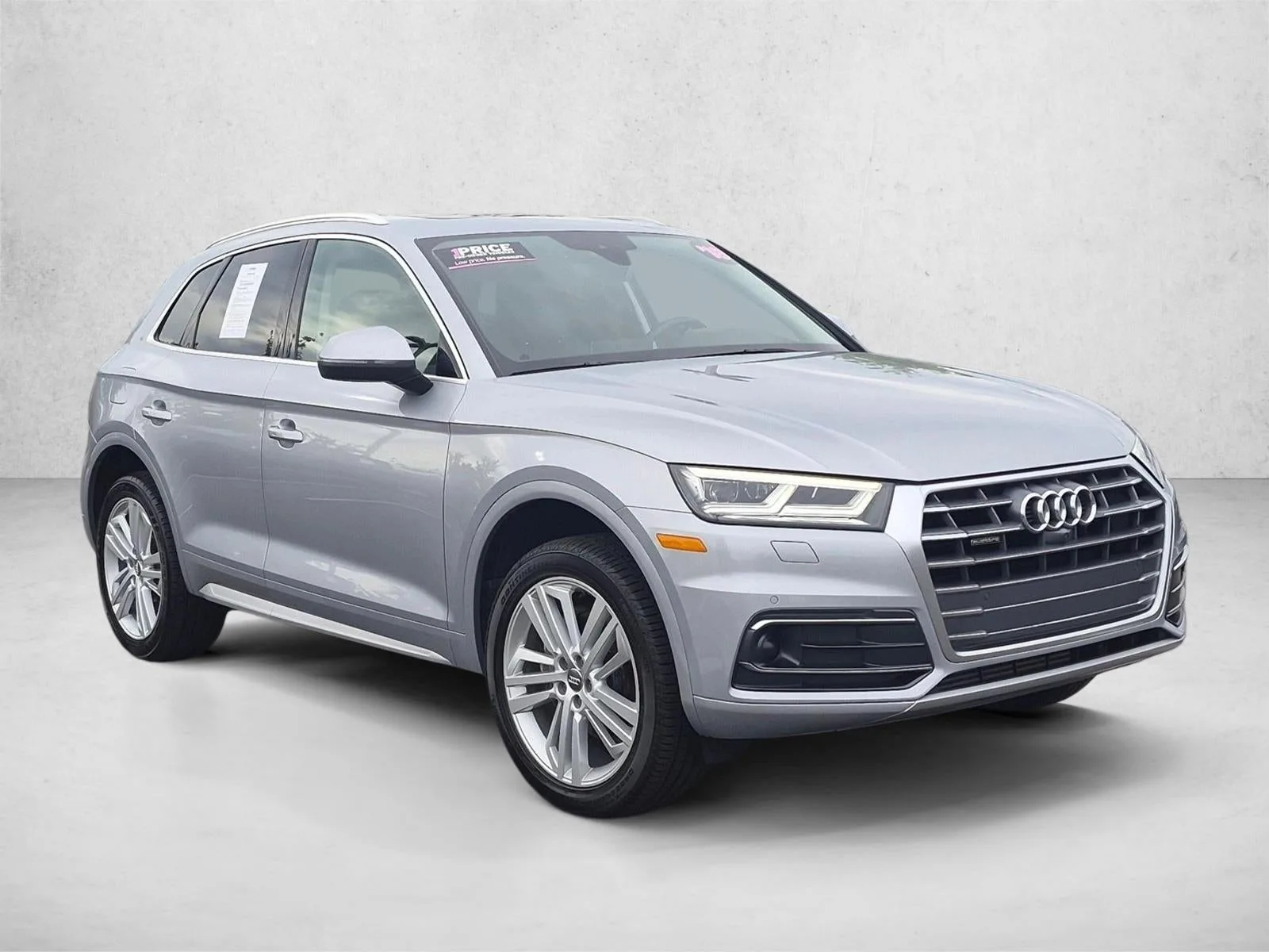 2018 Audi Q5 2.0 TFSI Tech Prestige photo 3