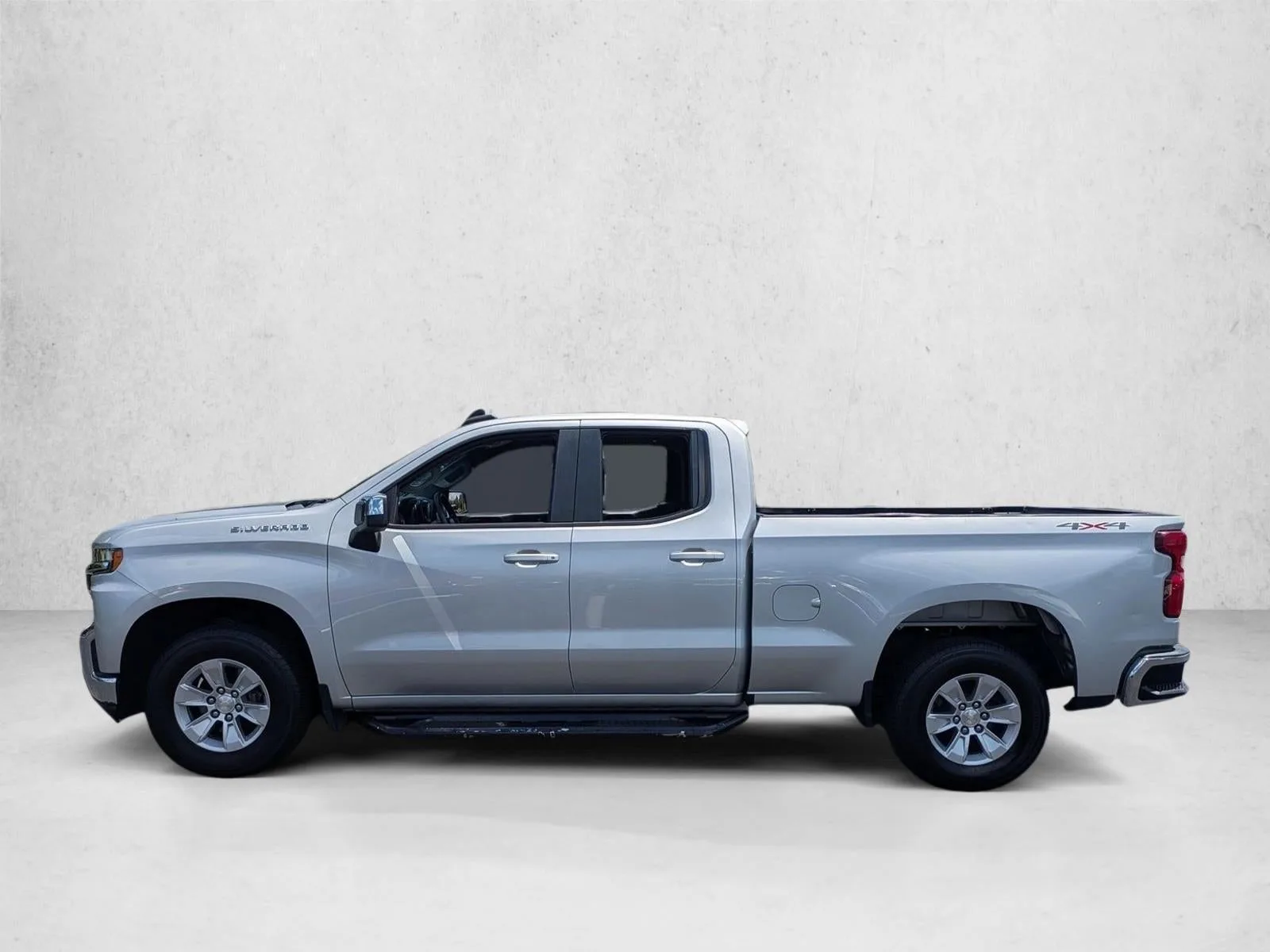 2020 Chevrolet Silverado 1500 LT photo 8