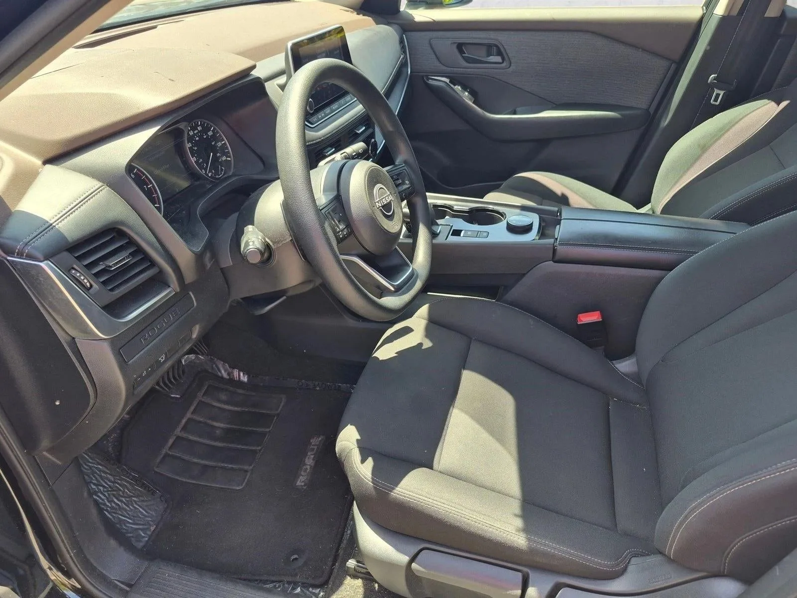 2023 Nissan Rogue AWD S photo 11