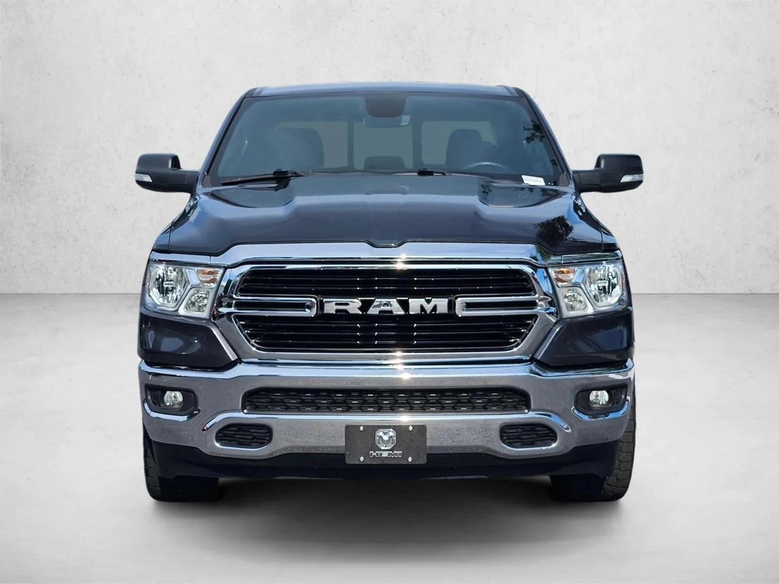2019 RAM 1500 Big Horn/Lone Star 4x2 Crew Cab 5'7" Box photo 2