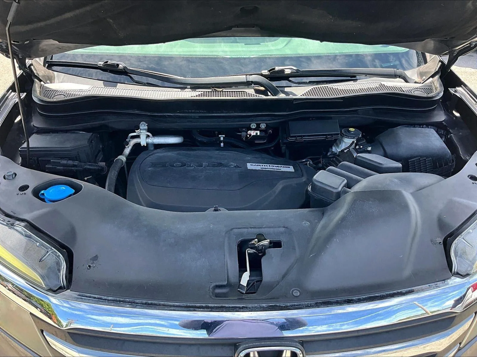 2017 Honda Pilot EX-L photo 11