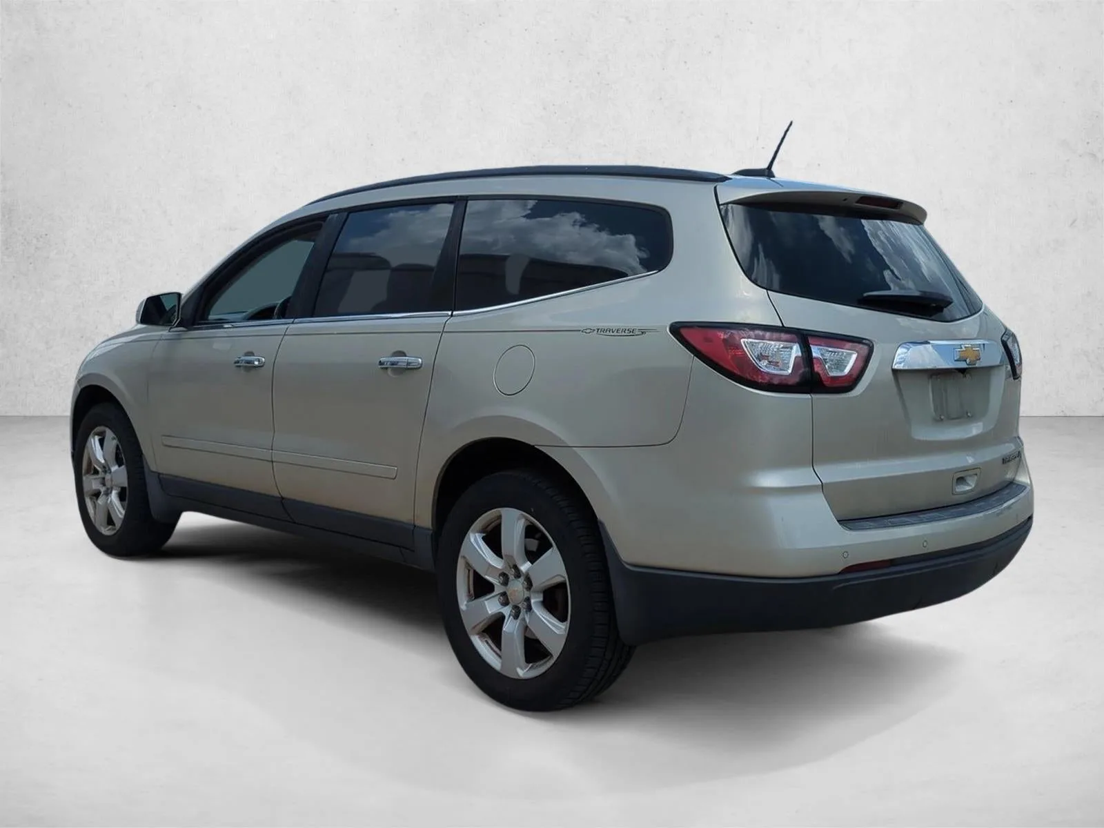 2016 Chevrolet Traverse FWD 1LT photo 7