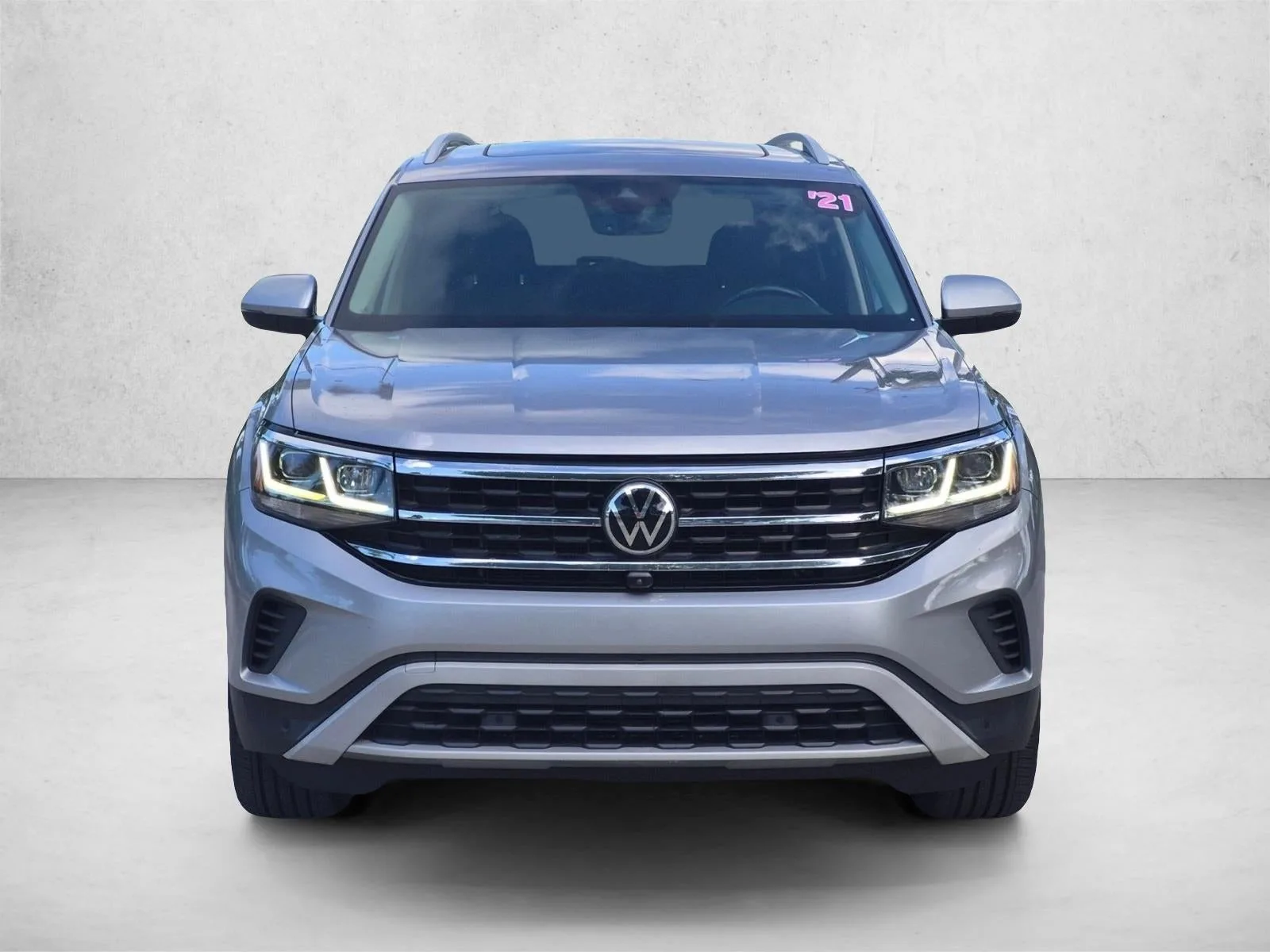 2021 Volkswagen Atlas 3.6L V6 SEL Premium 4MOTION *Ltd Avail* photo 2