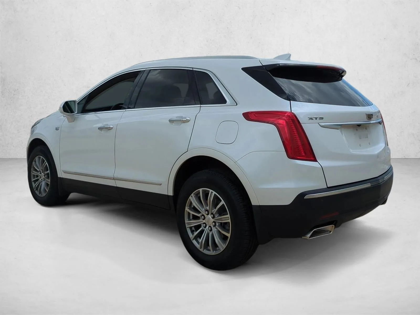 2019 Cadillac XT5 FWD 4dr Luxury photo 6