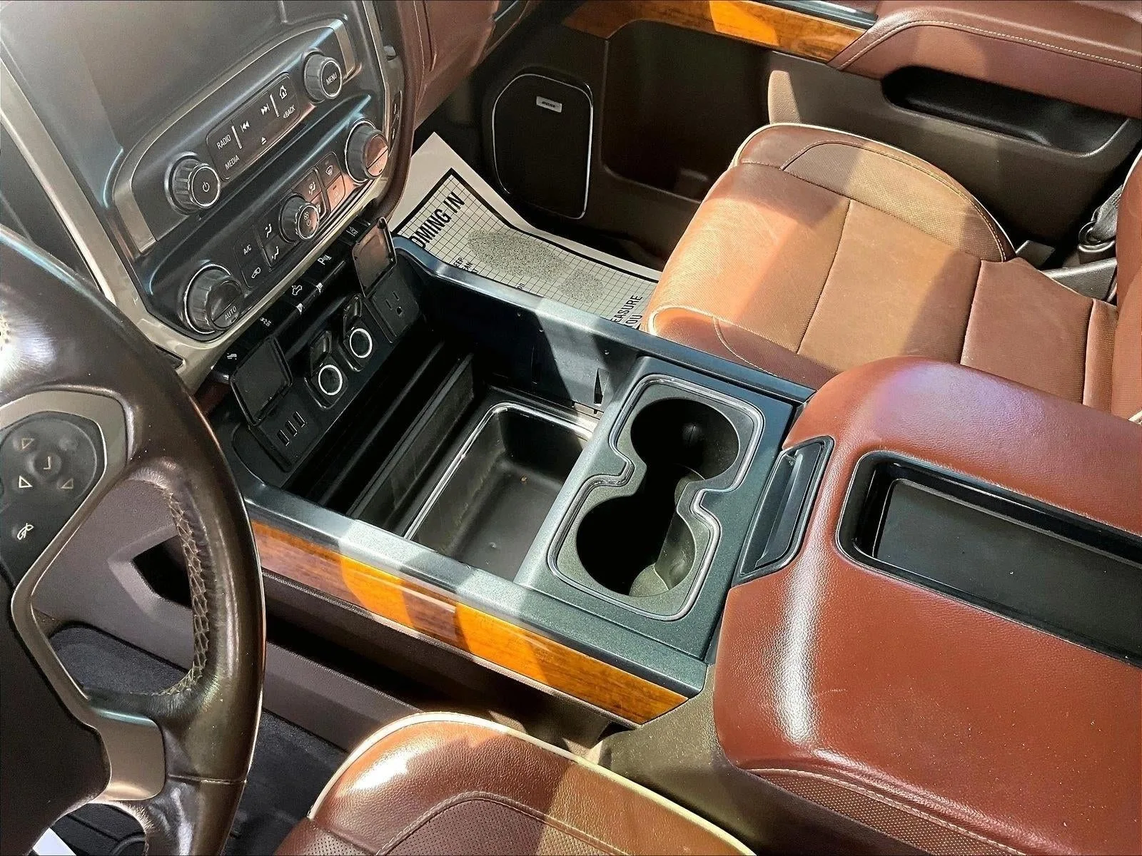 2014 Chevrolet Silverado 1500 High Country photo 12