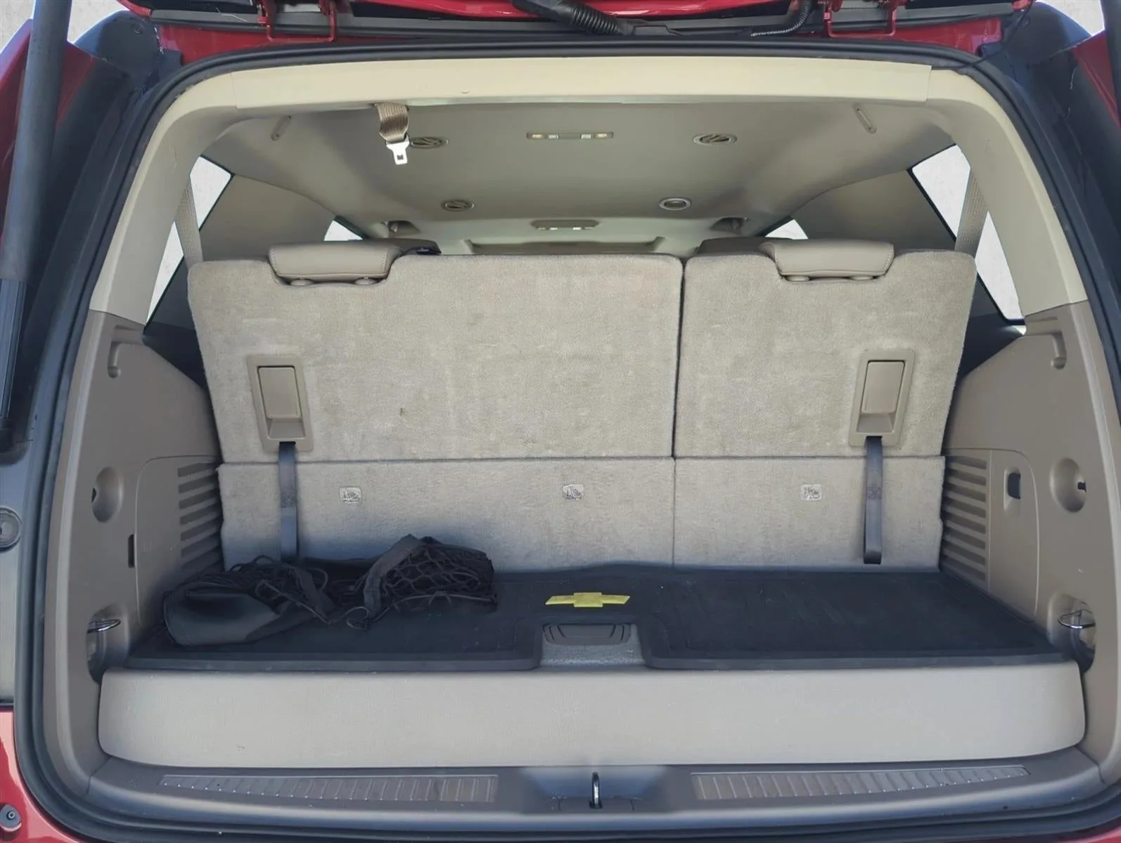 2015 Chevrolet Tahoe 2WD LT photo 5