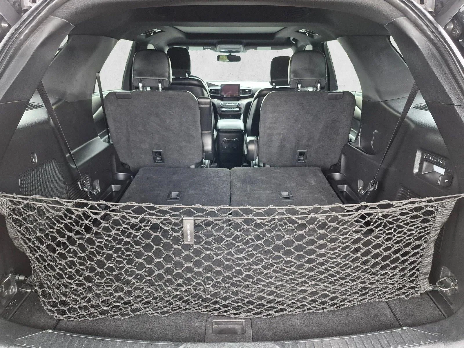 2020 Ford Explorer Limited RWD photo 6