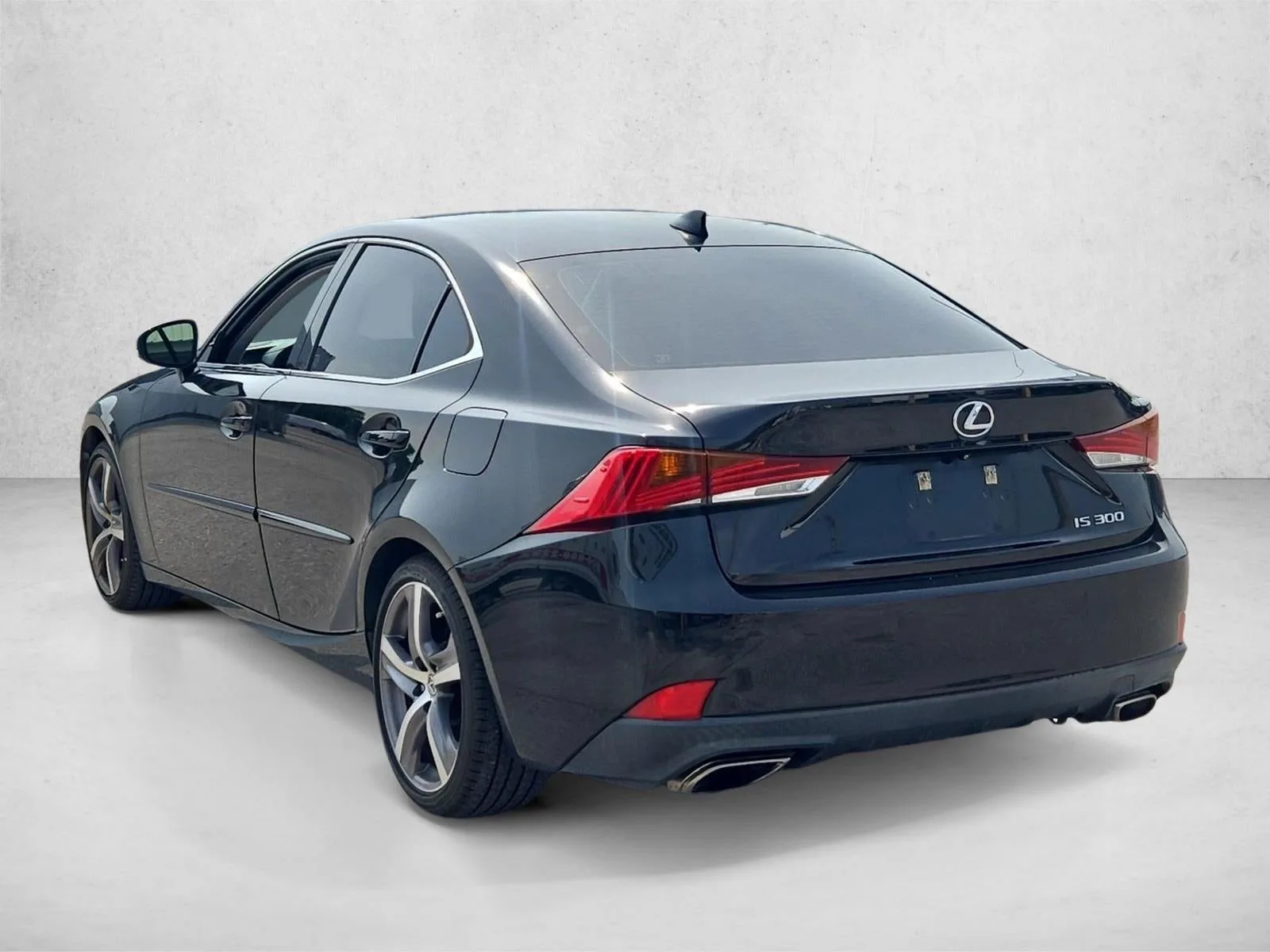 2018 Lexus IS 300 photo 7