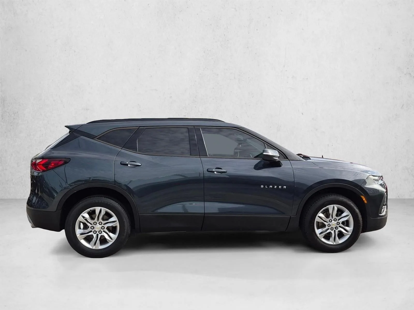 2019 Chevrolet Blazer FWD photo 4