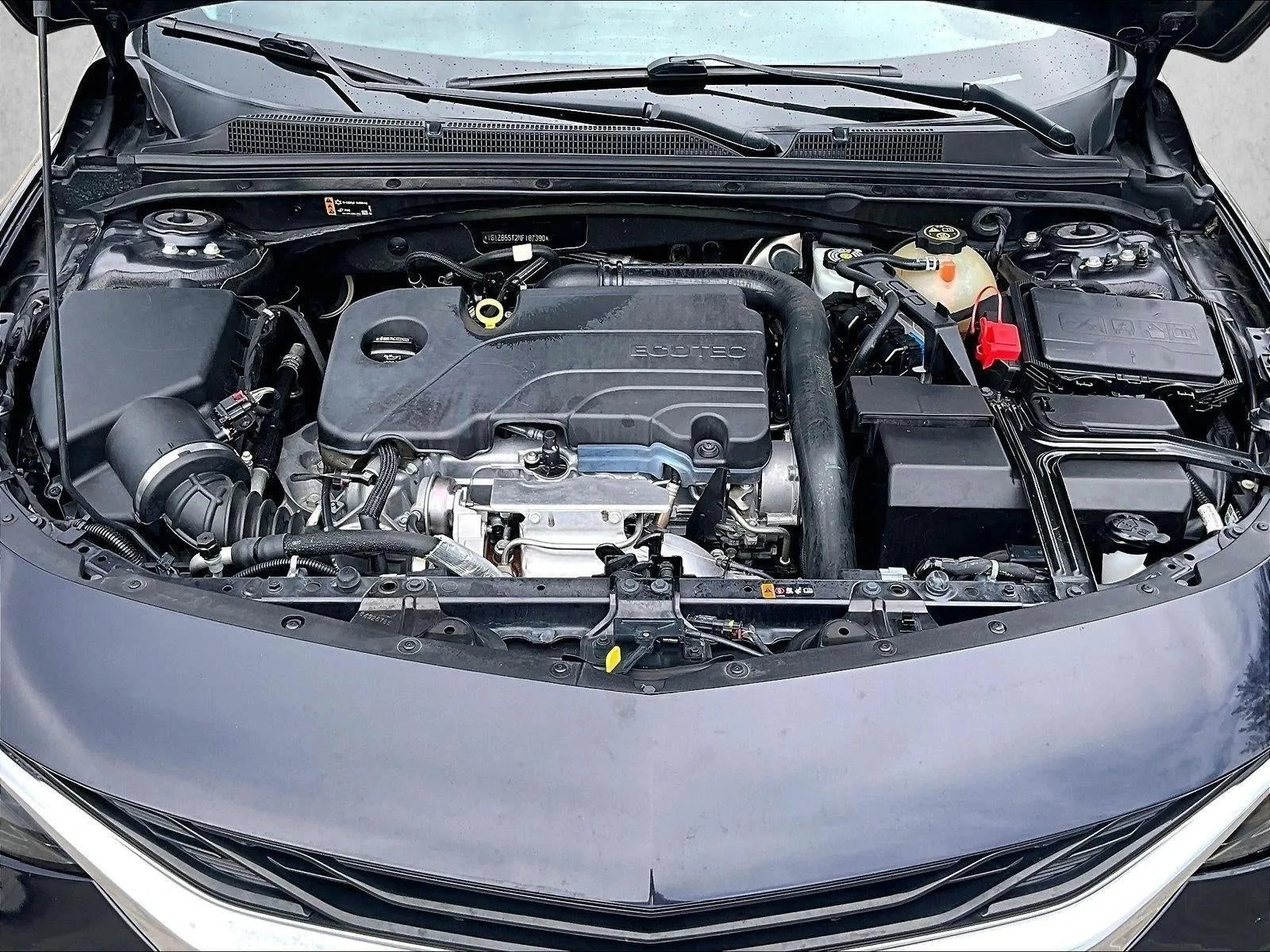 2022 Chevrolet Malibu LS photo 11