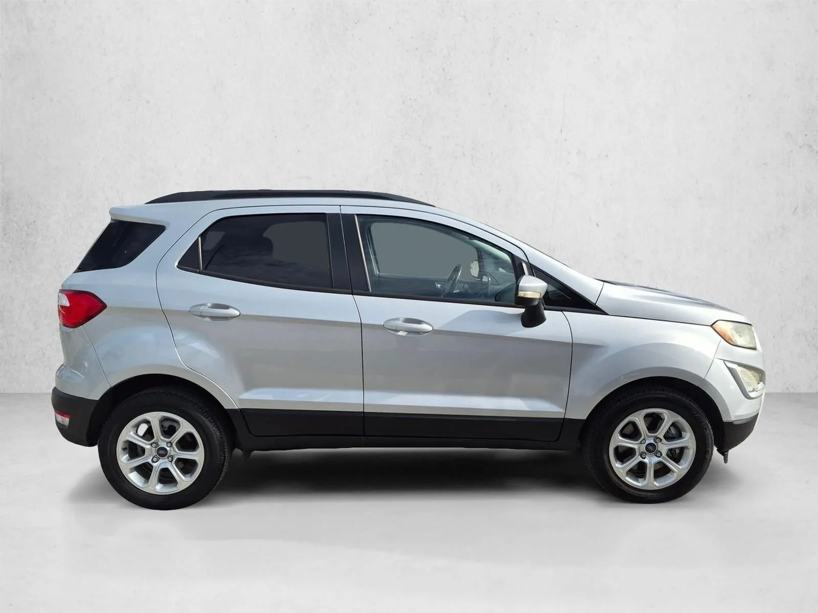 2018 Ford EcoSport SE FWD photo 4