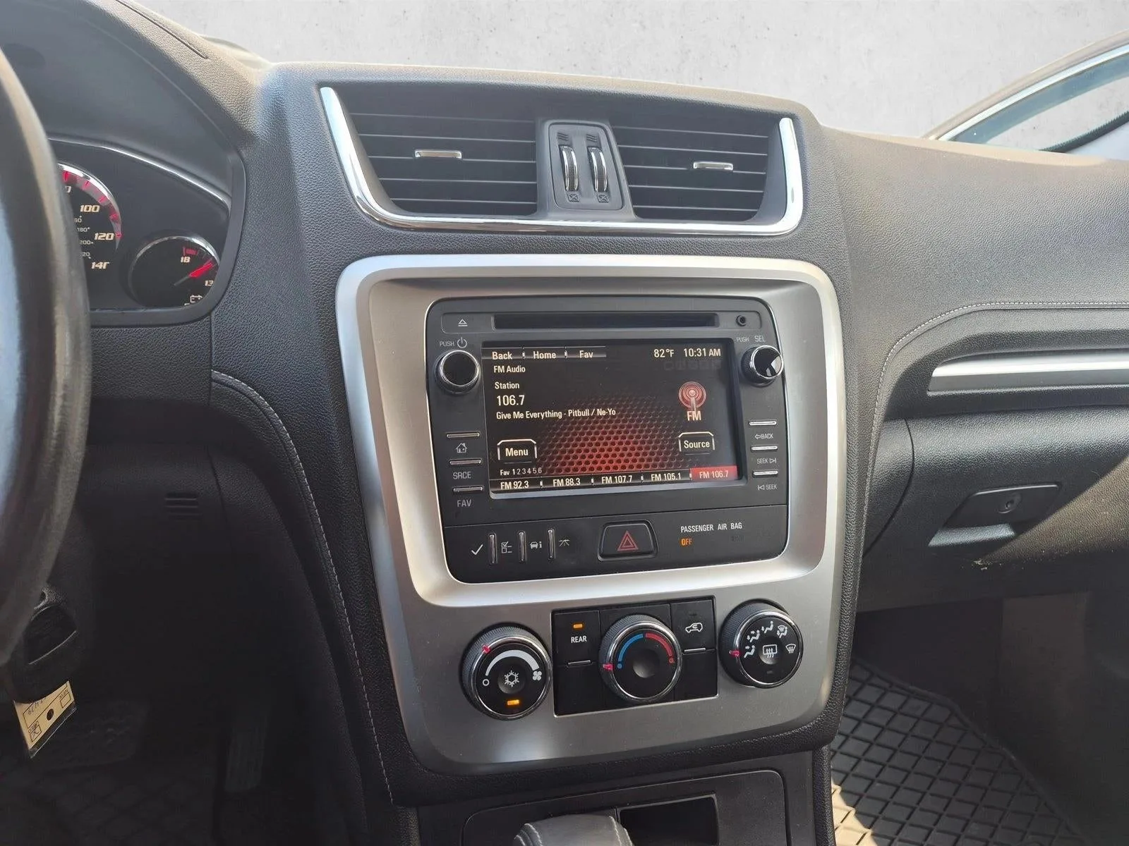 2015 GMC Acadia FWD SLE-1 photo 9