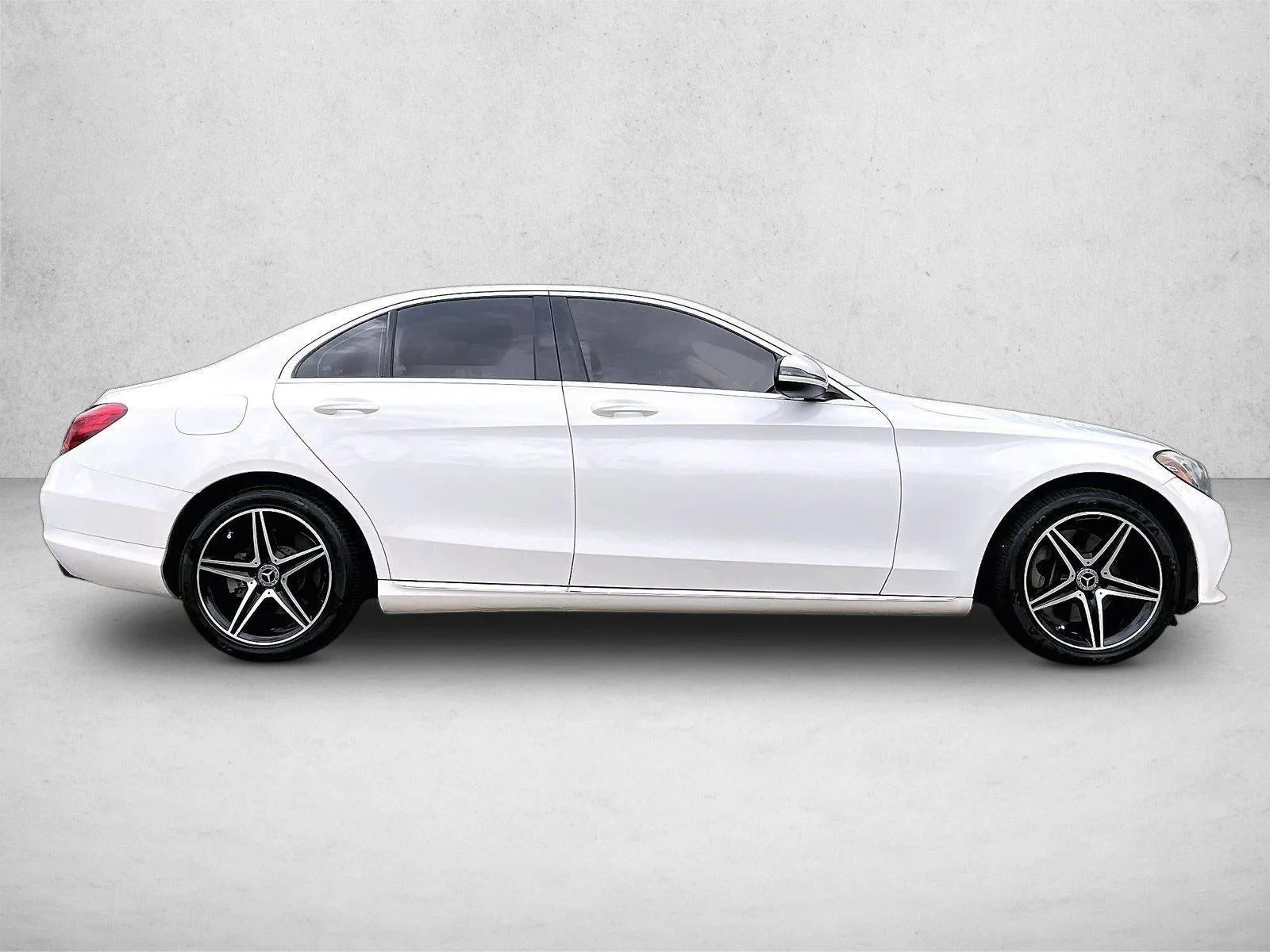 2016 Mercedes-Benz C-Class C 300 Sedan photo 5