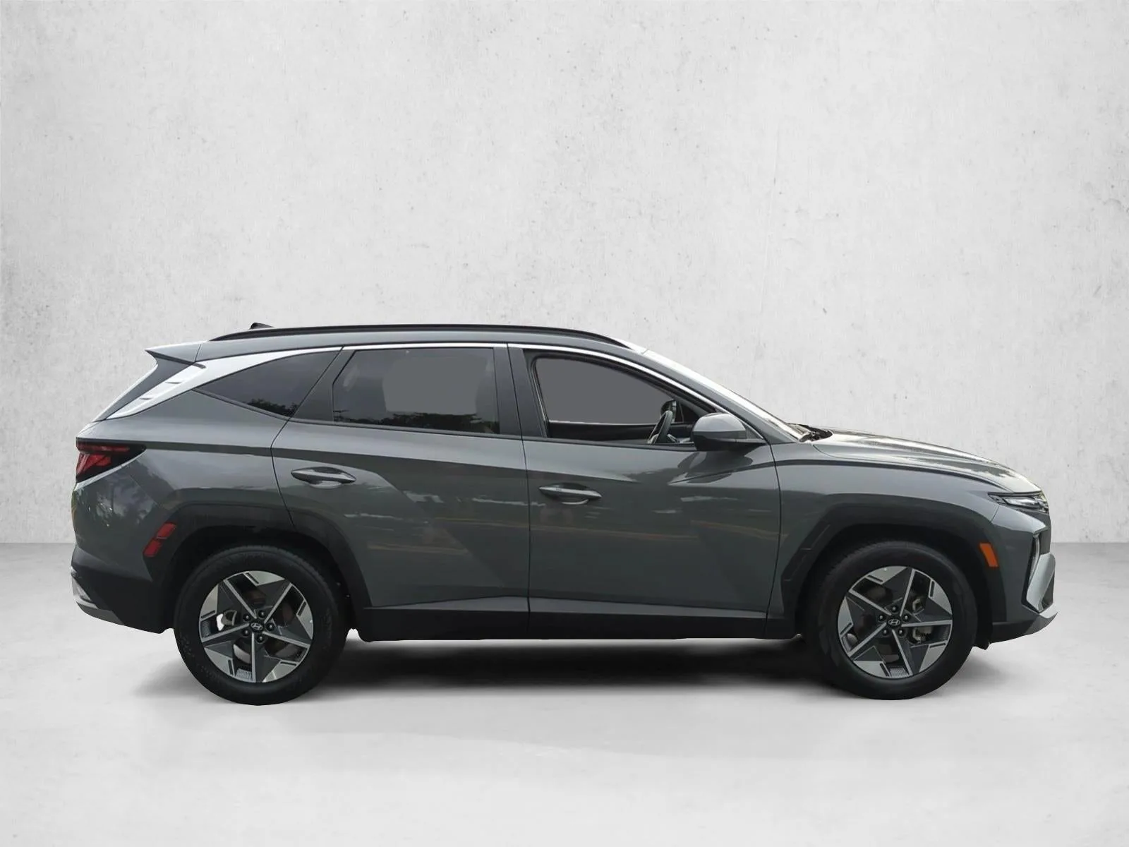 2025 Hyundai TUCSON SEL FWD photo 4