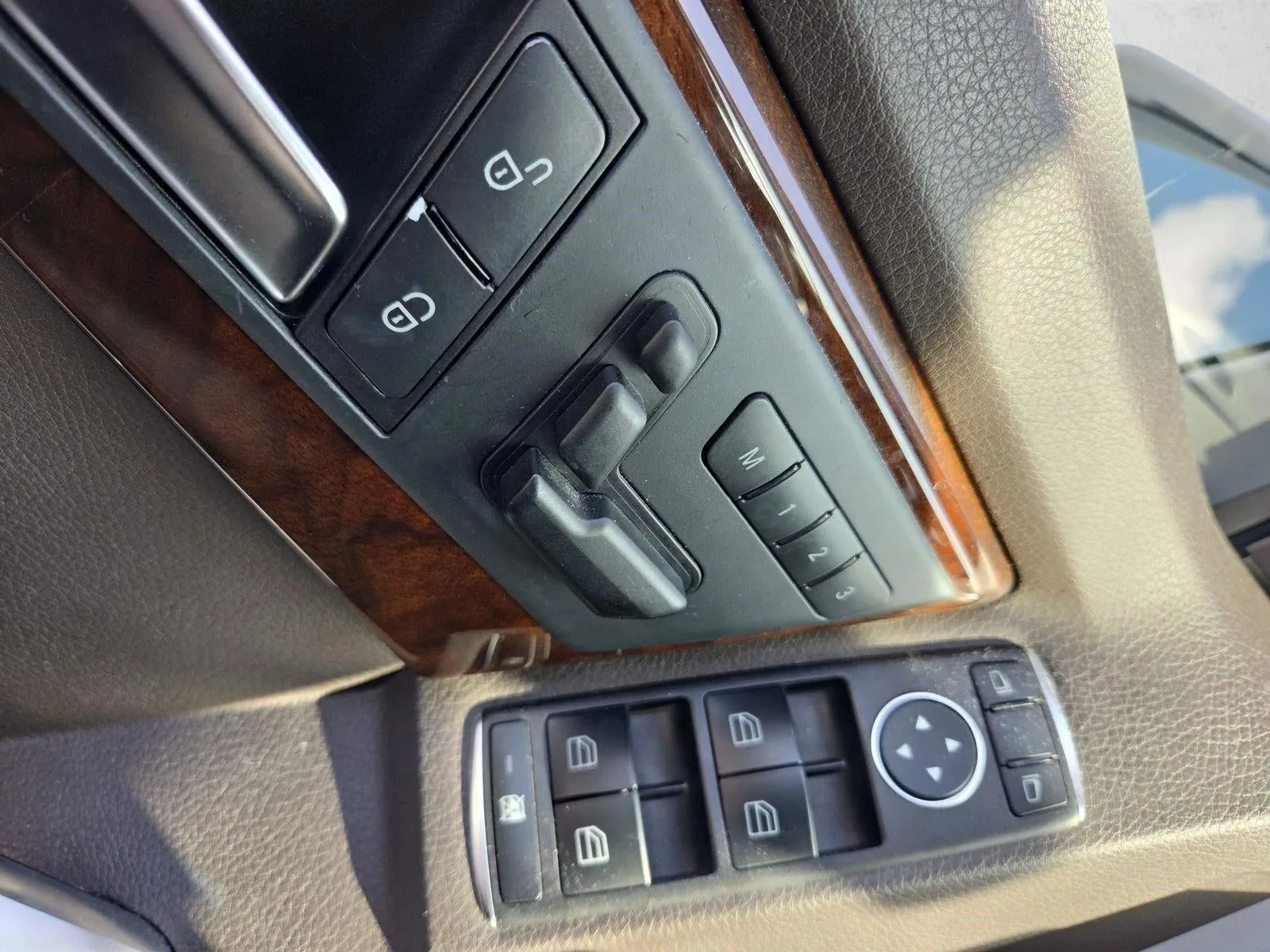 2014 Mercedes-Benz GLK GLK 350 photo 11