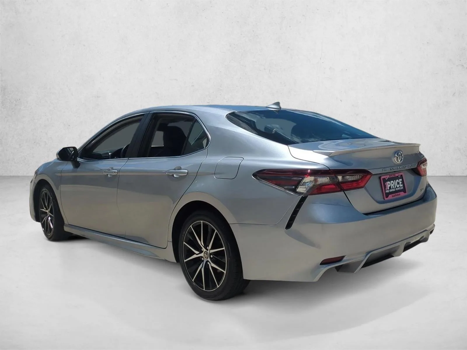 2023 Toyota Camry SE Auto (SE) photo 8