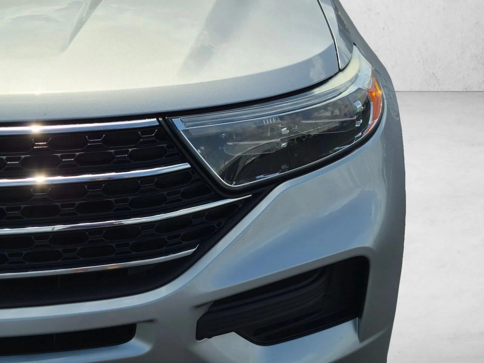 2021 Ford Explorer XLT photo 9