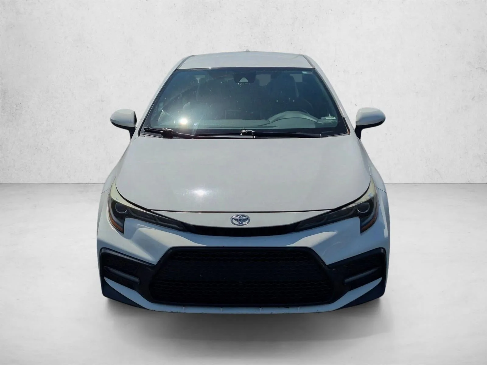 2020 Toyota Corolla SE photo 2