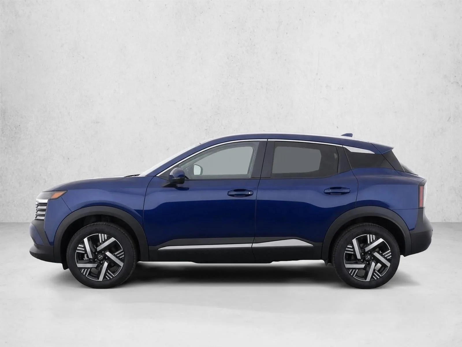 2025 Nissan Kicks SV FWD photo 4