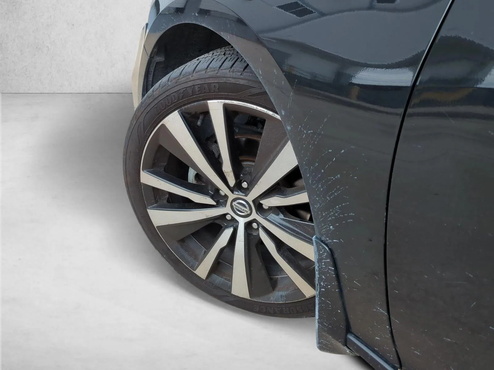 2019 Nissan Altima 2.5 Platinum Sedan photo 8