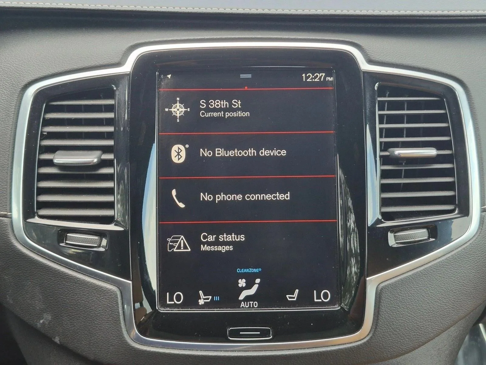 2017 Volvo XC90 Inscription photo 12