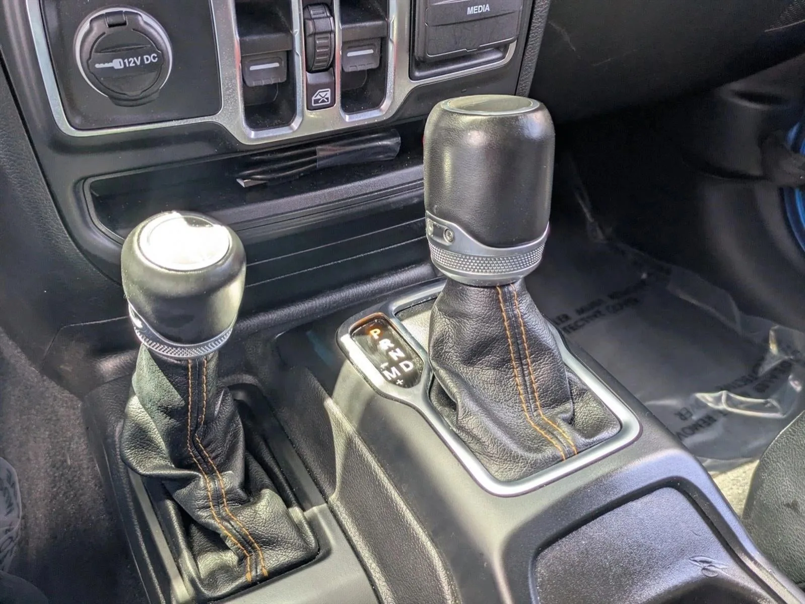 2023 Jeep Gladiator High Altitude 4x4 photo 11