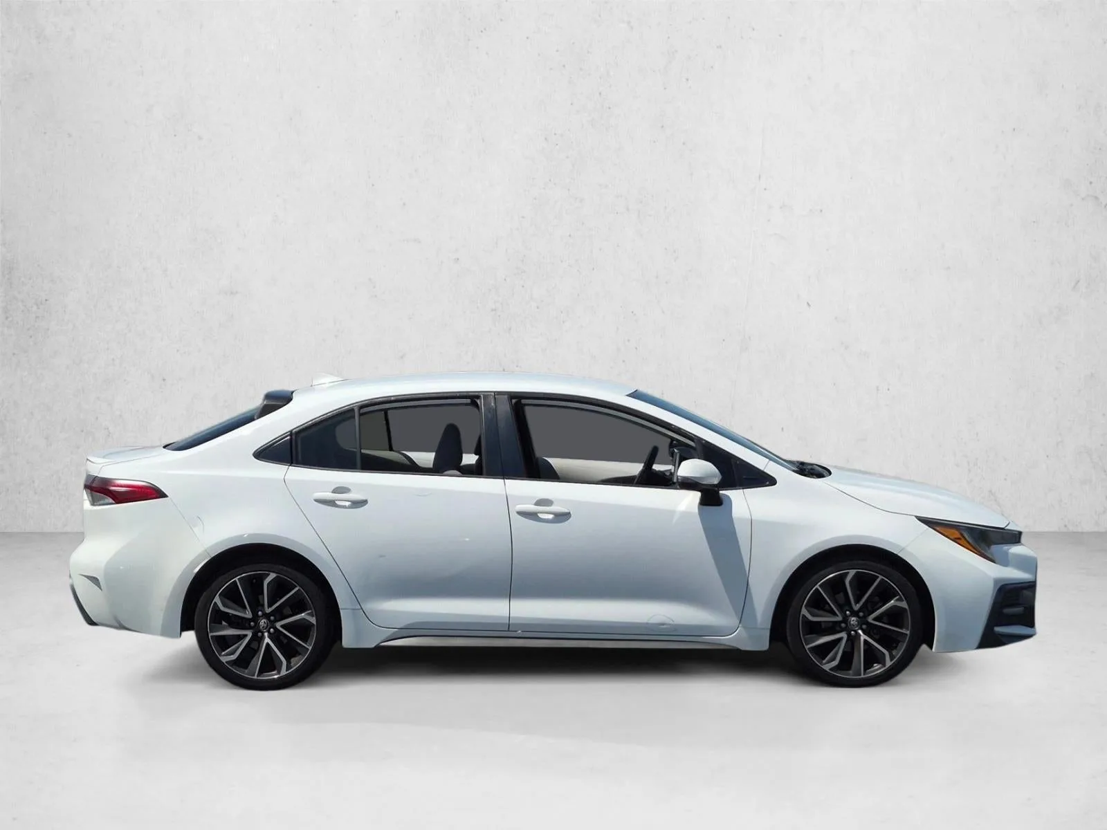 2020 Toyota Corolla SE photo 4