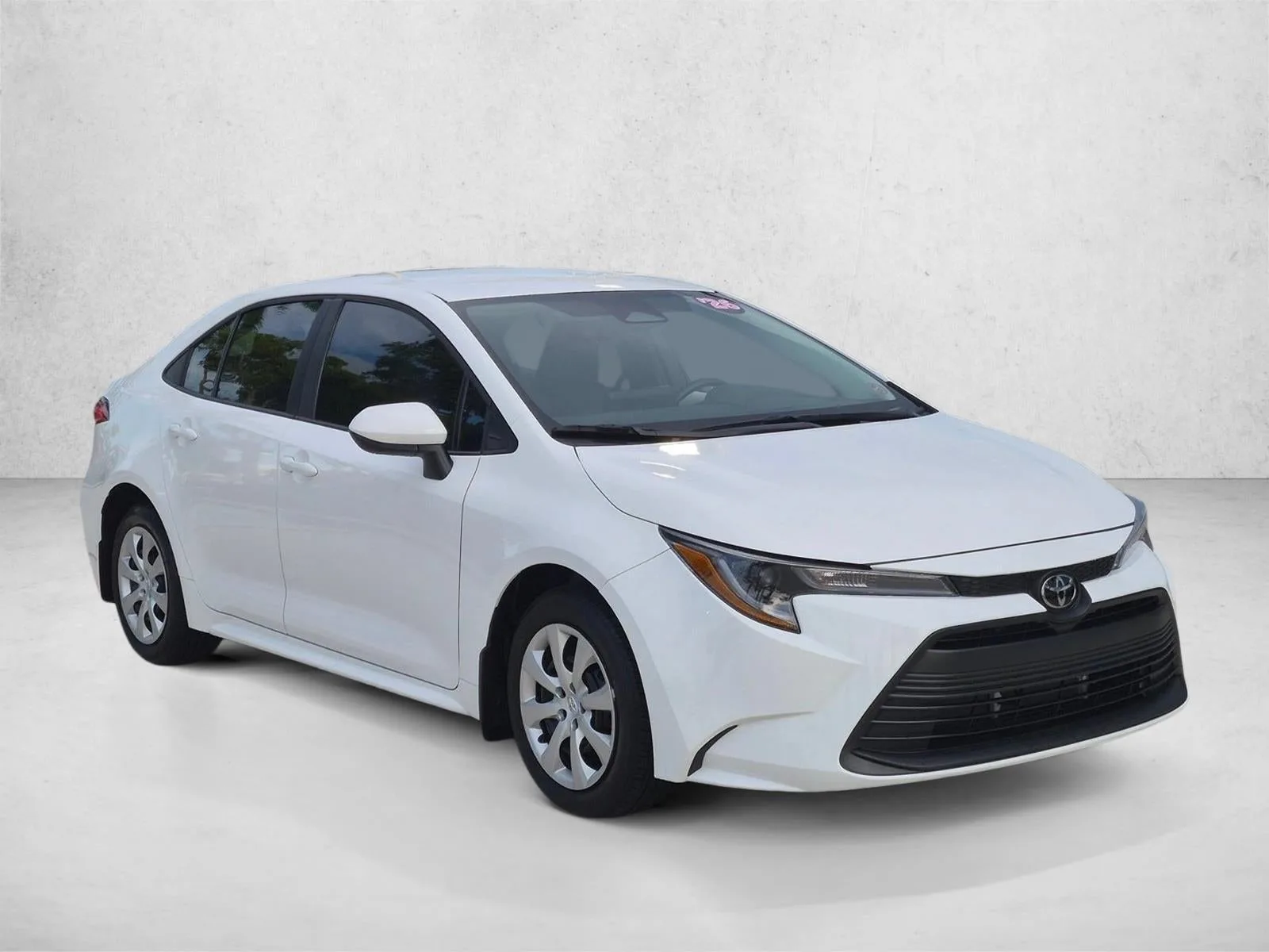 2026 Toyota Corolla LE CVT (Natl) photo 3
