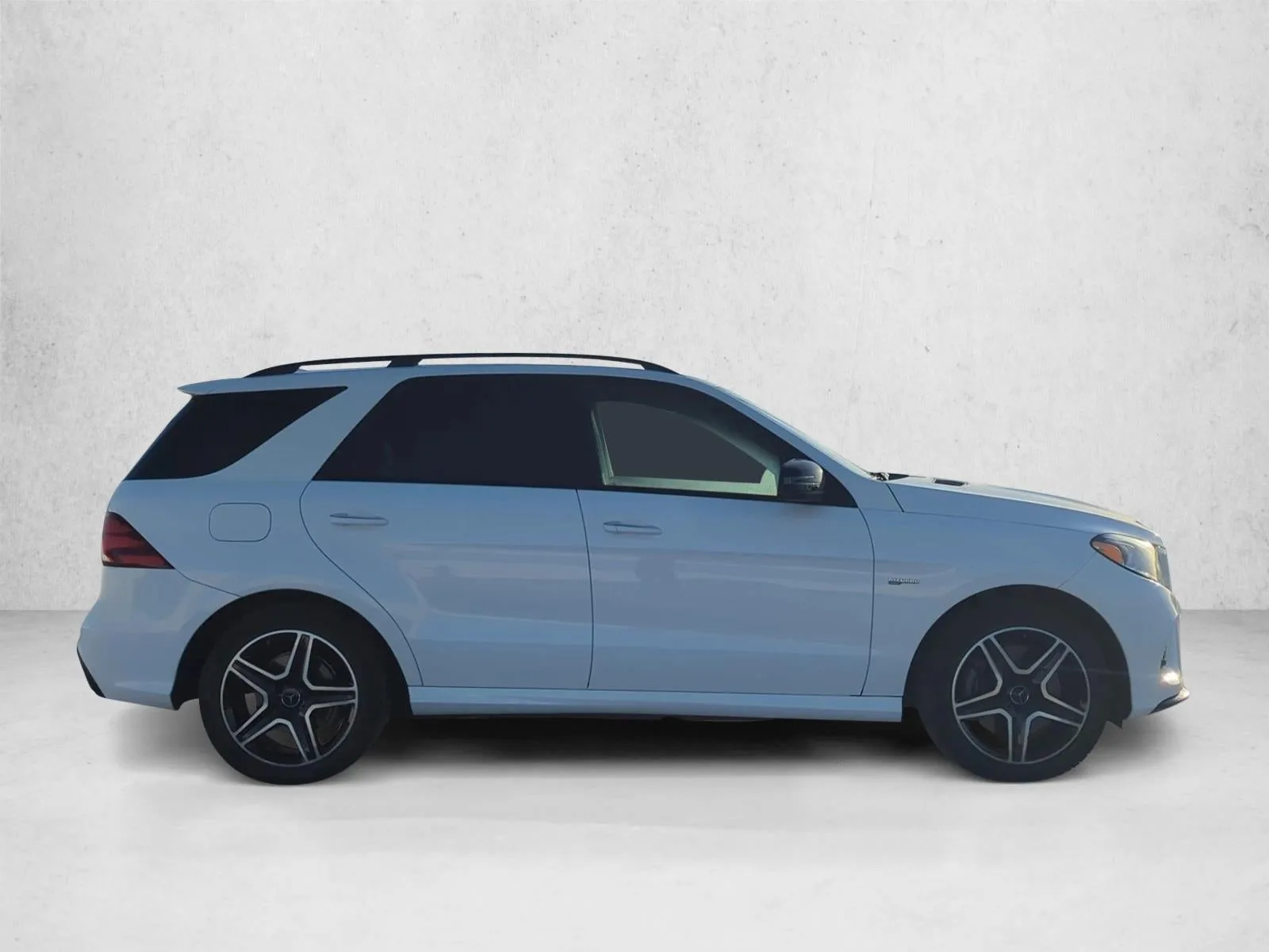 2018 Mercedes-Benz GLE AMG® GLE 43 4MATIC® SUV photo 4