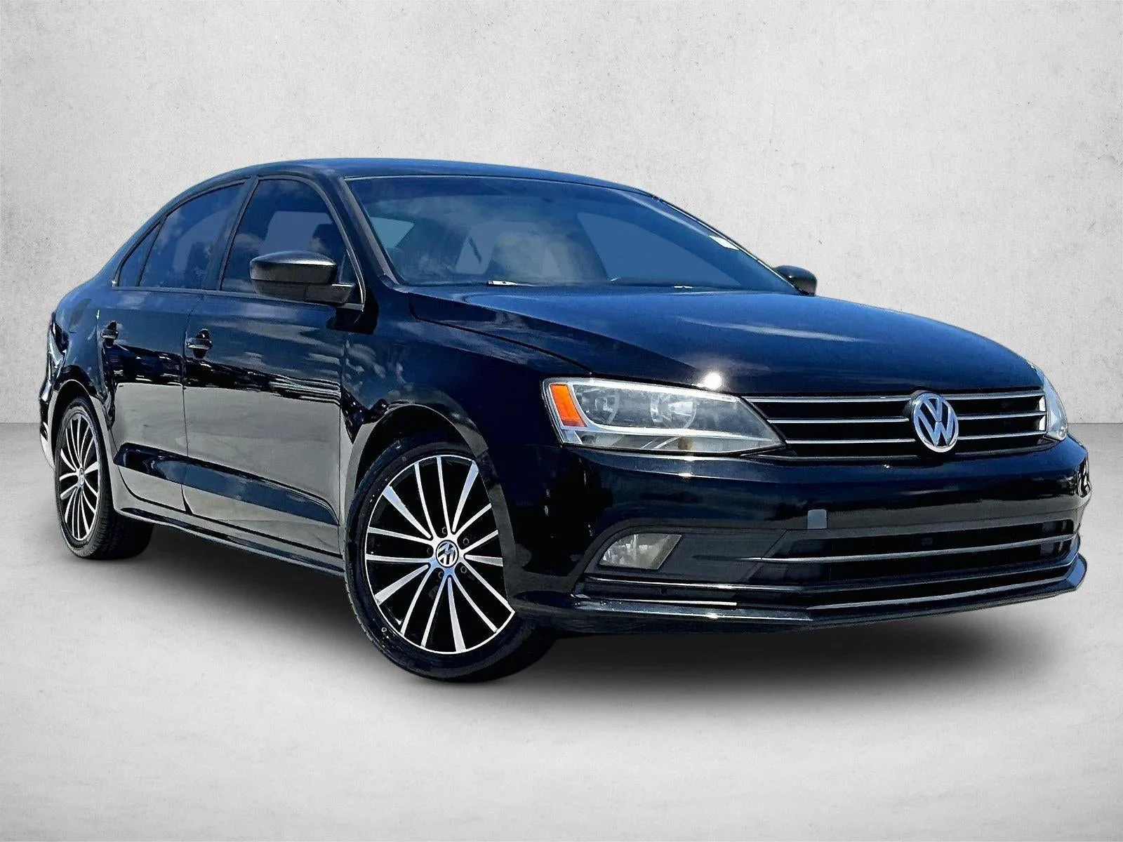 2015 Volkswagen Jetta 4dr Auto 1.8T Sport PZEV Sedan photo 12