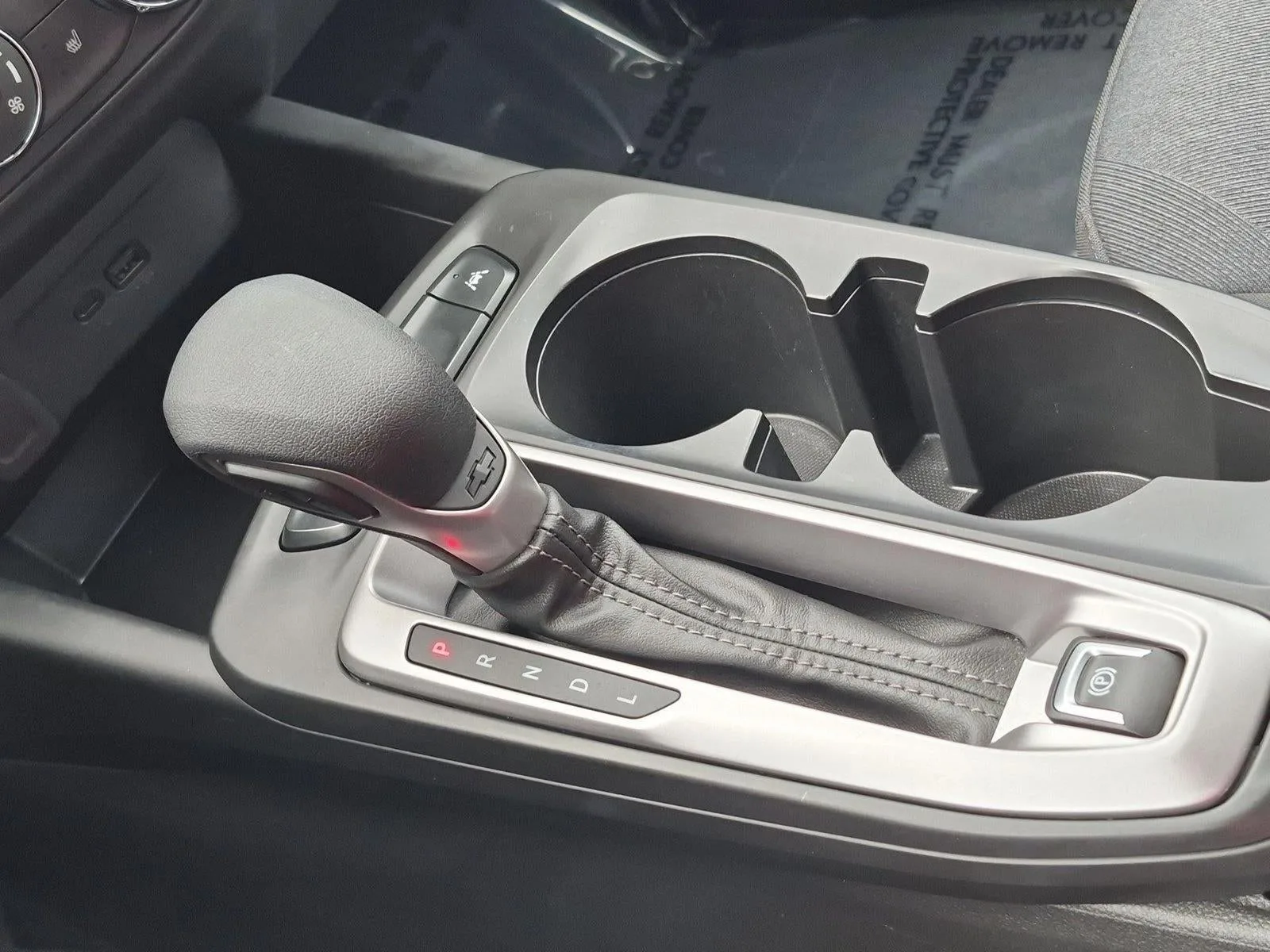 2024 Chevrolet Trax LS photo 12