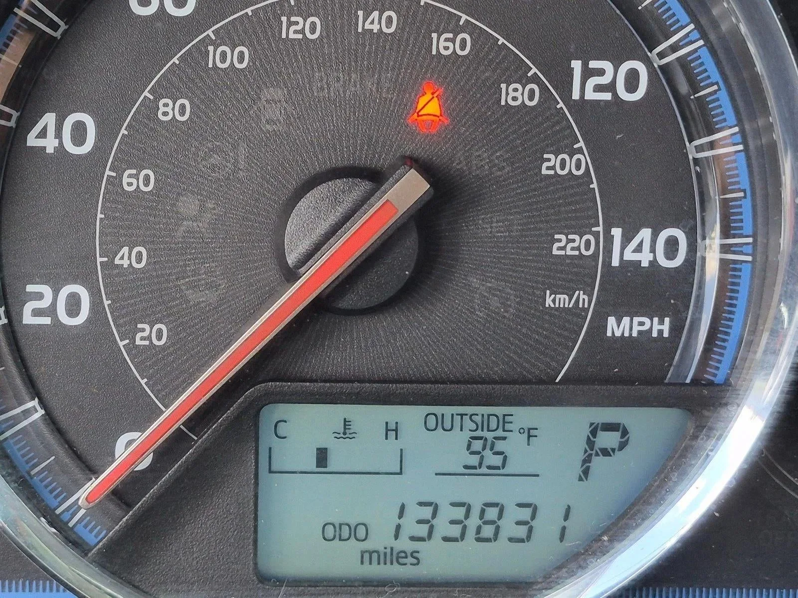 2015 Toyota RAV4 FWD 4dr Limited (Natl) photo 10