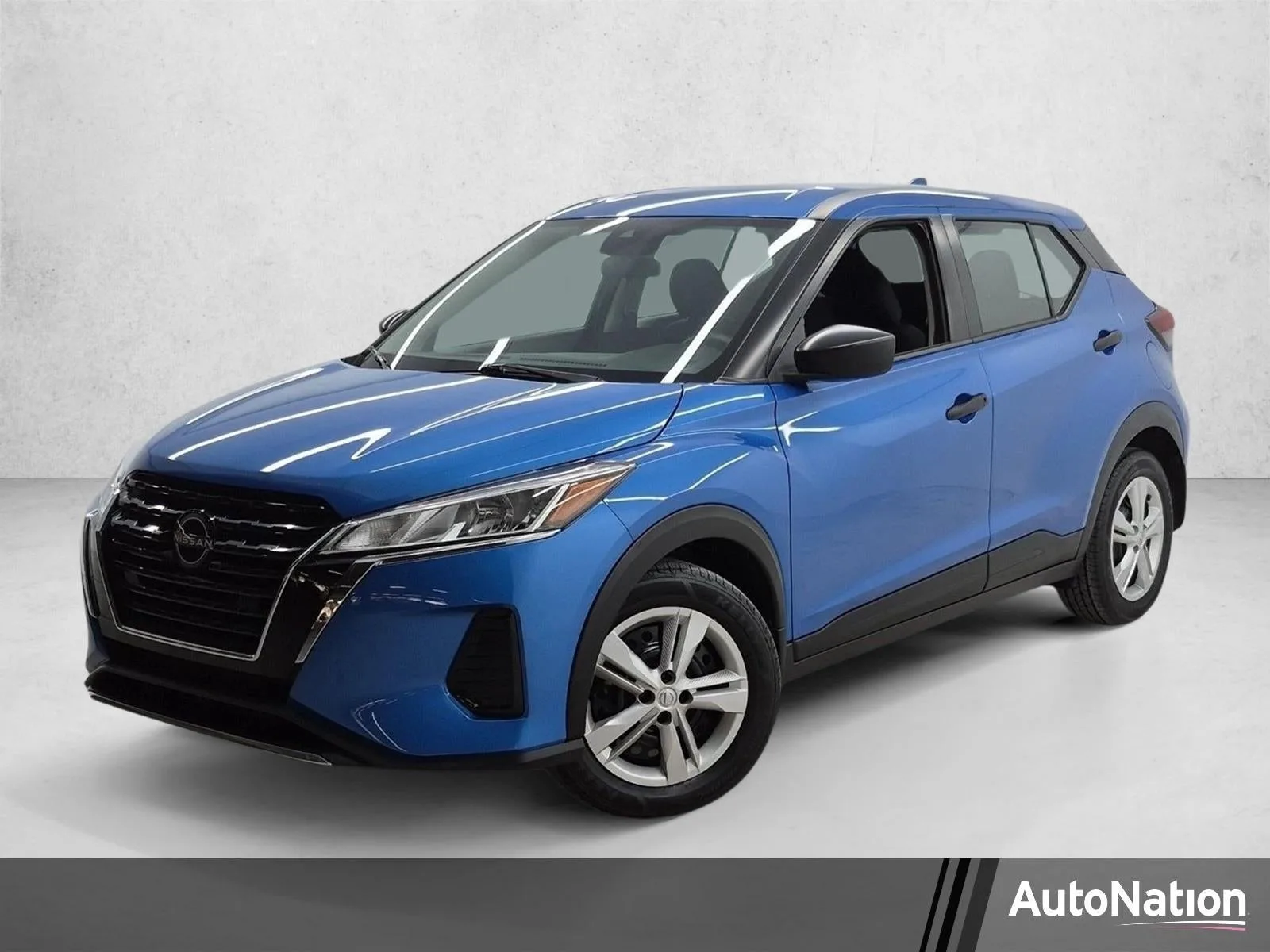 2023 Nissan Kicks