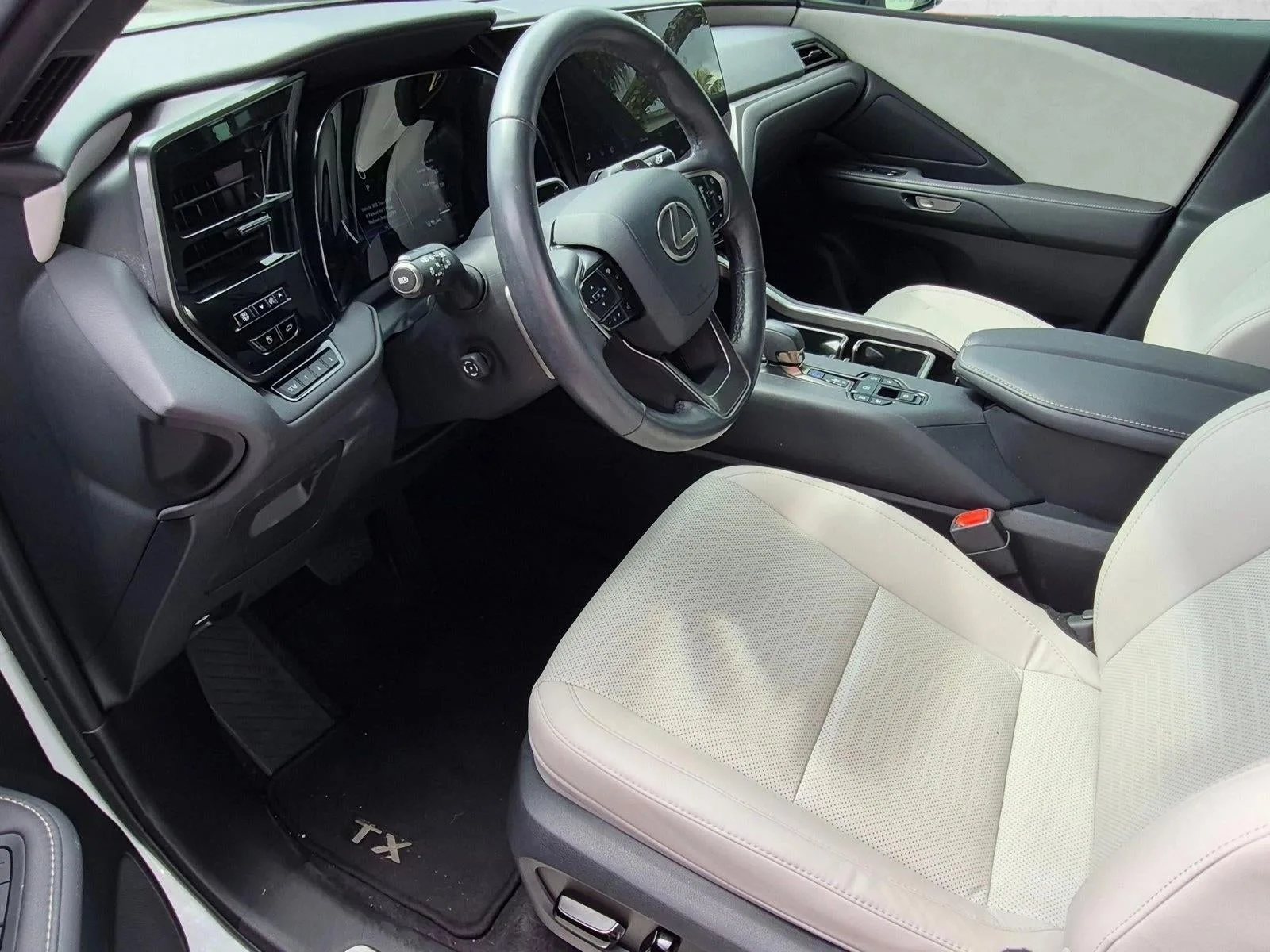 2024 Lexus TX 350 Premium photo 11