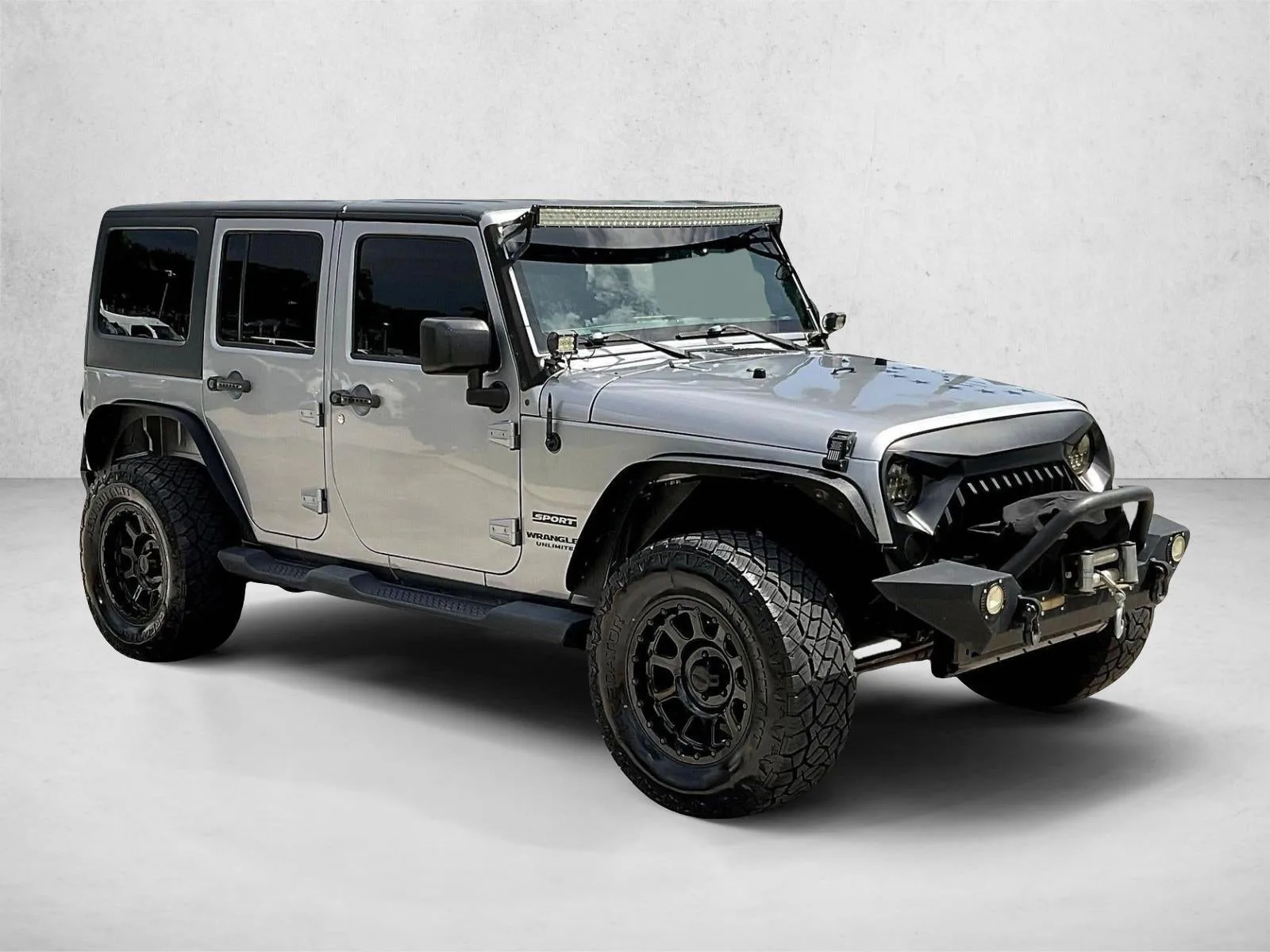 2016 Jeep Wrangler Unlimited 4WD 4dr Sport photo 11