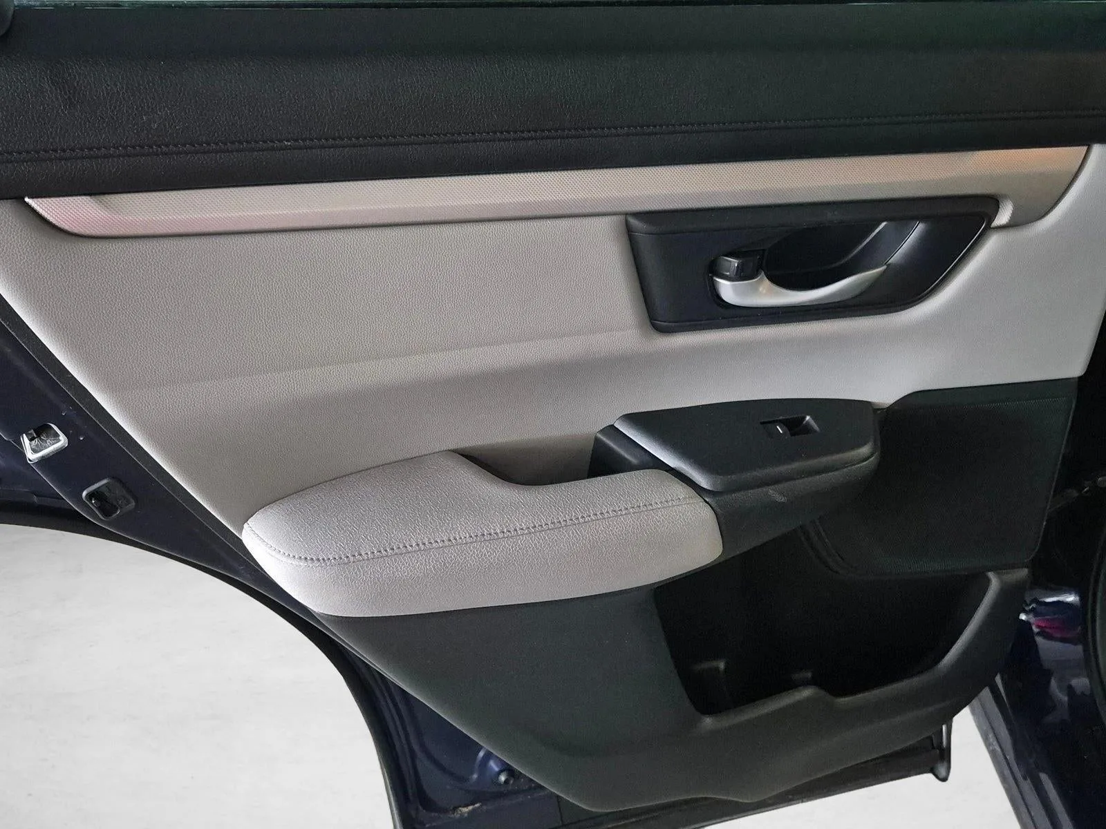 2020 Honda CR-V 2WD LX photo 9
