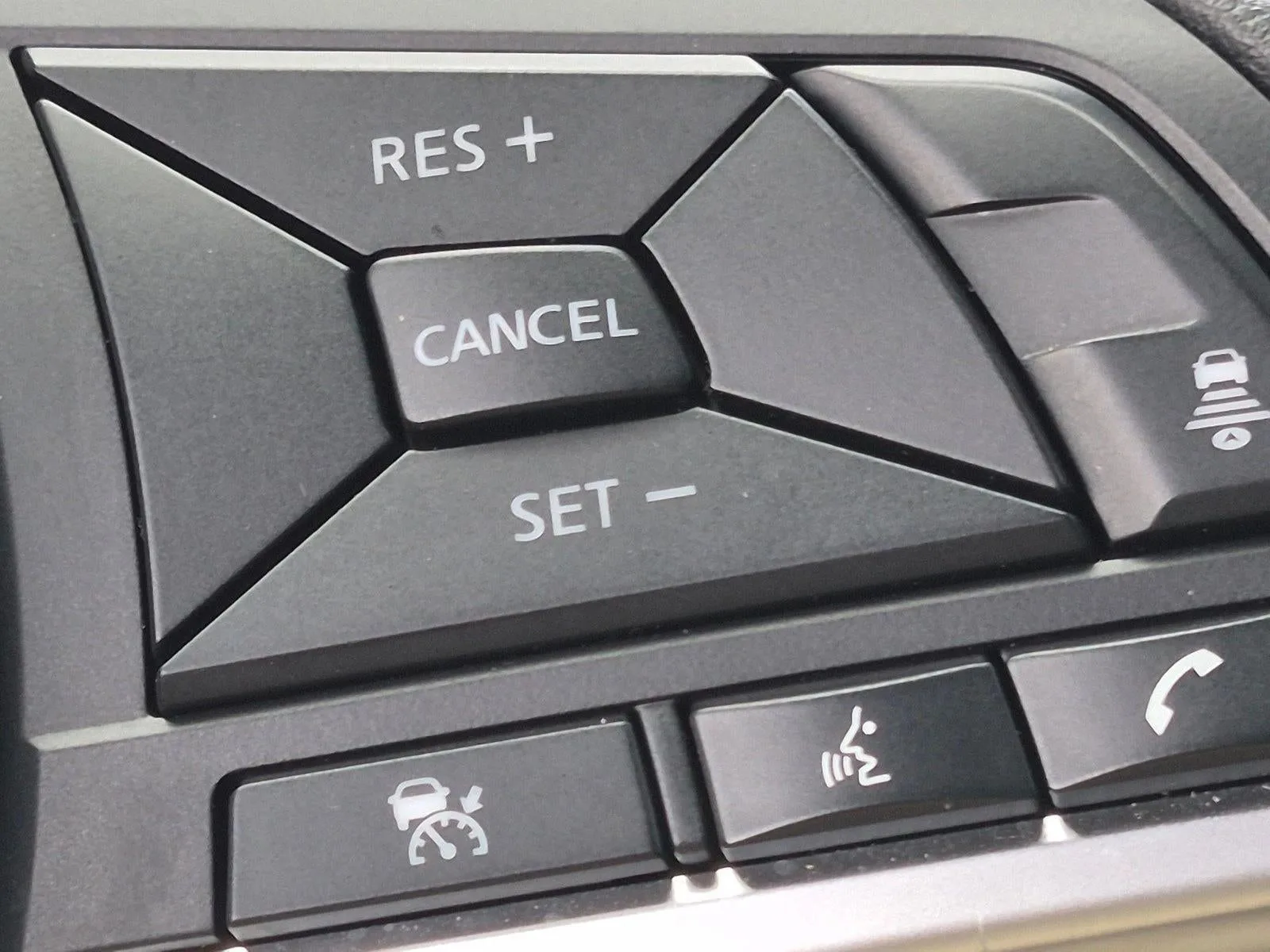 2024 Nissan Sentra SV CVT photo 12