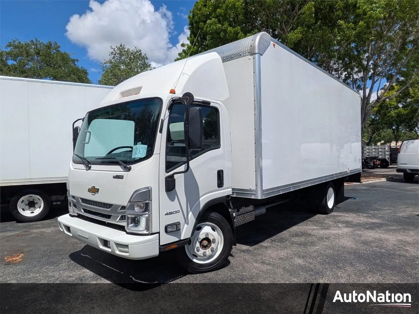 2023 Chevrolet Low Cab Forward 4500 HG