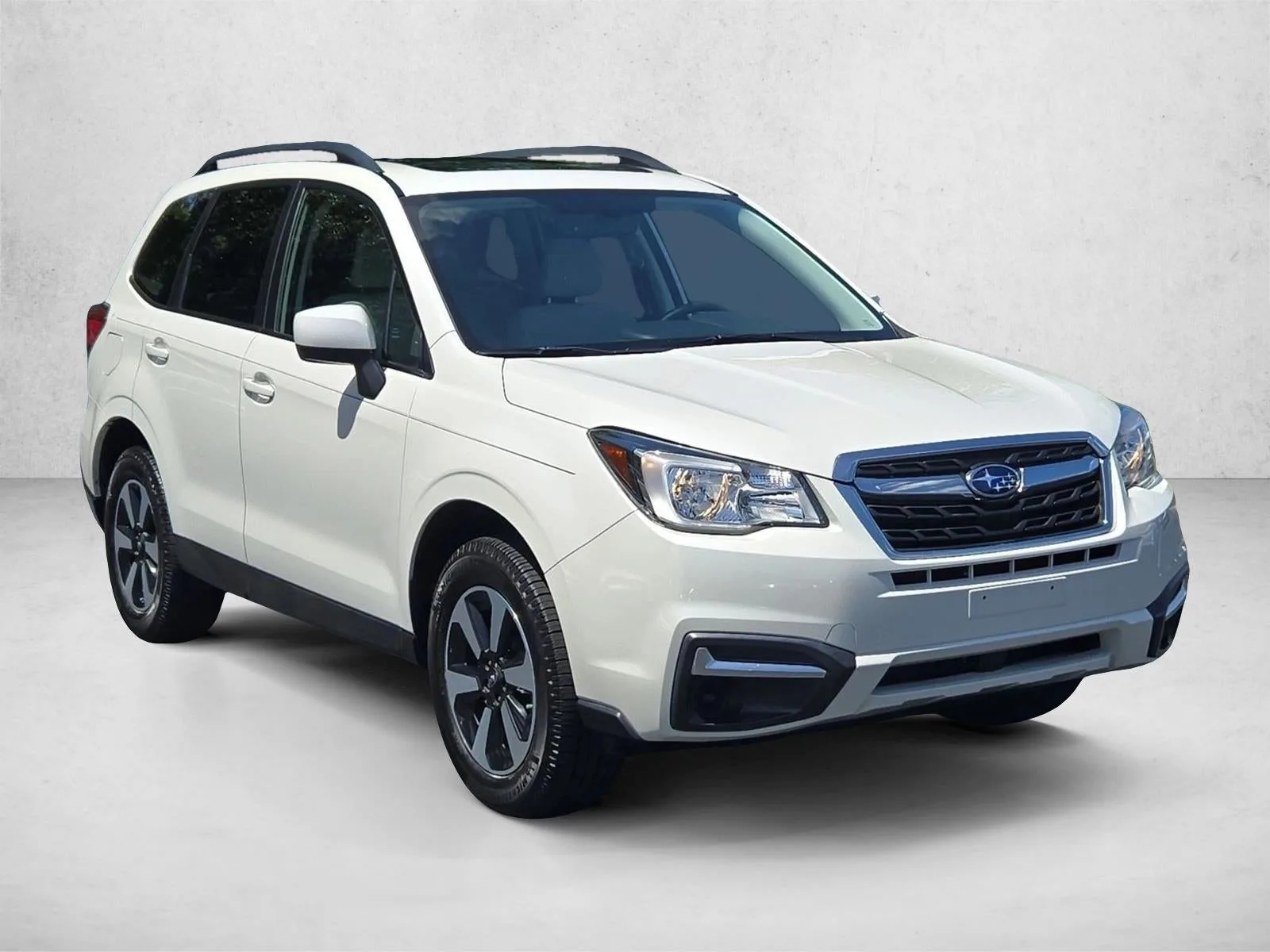 2018 Subaru Forester 2.5i Premium CVT photo 3