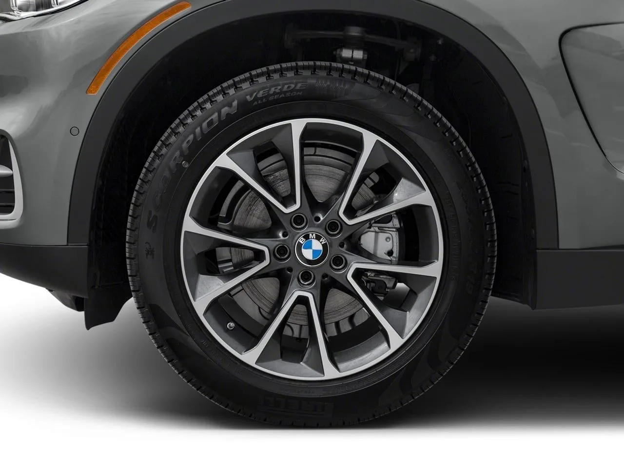 2018 BMW X5 xDrive50i Sports Activity Vehicle photo 10