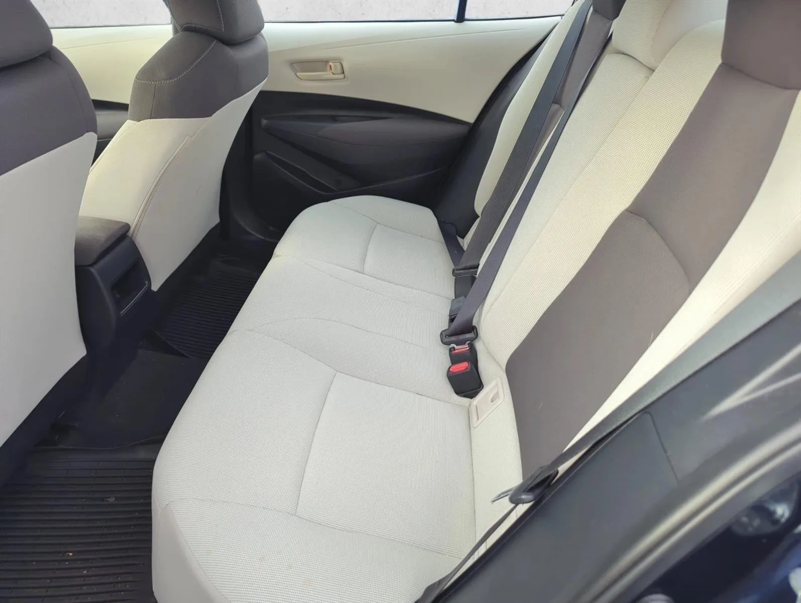 2022 Toyota Corolla LE CVT (Natl) photo 7