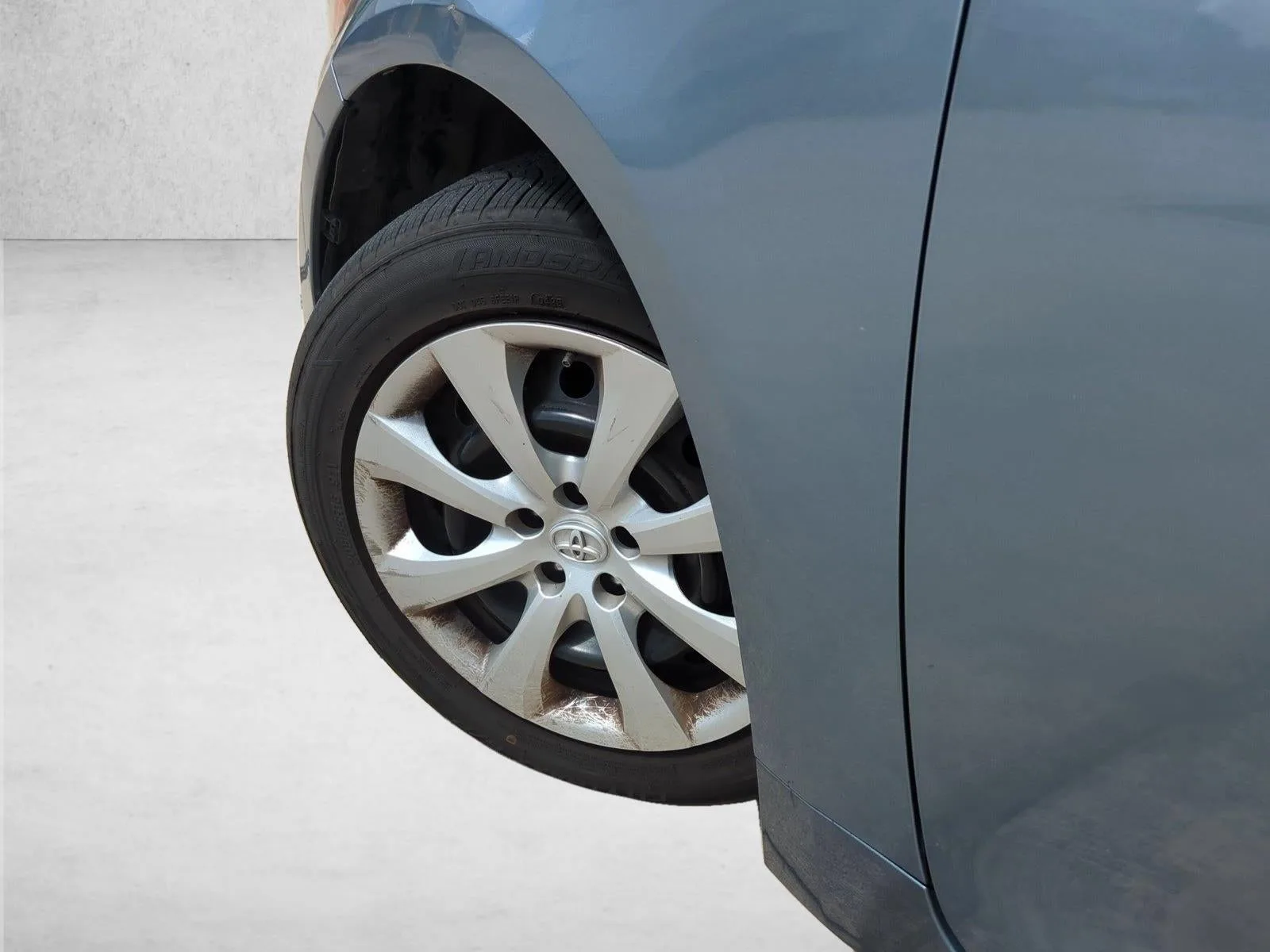2022 Toyota Corolla LE CVT (Natl) photo 10