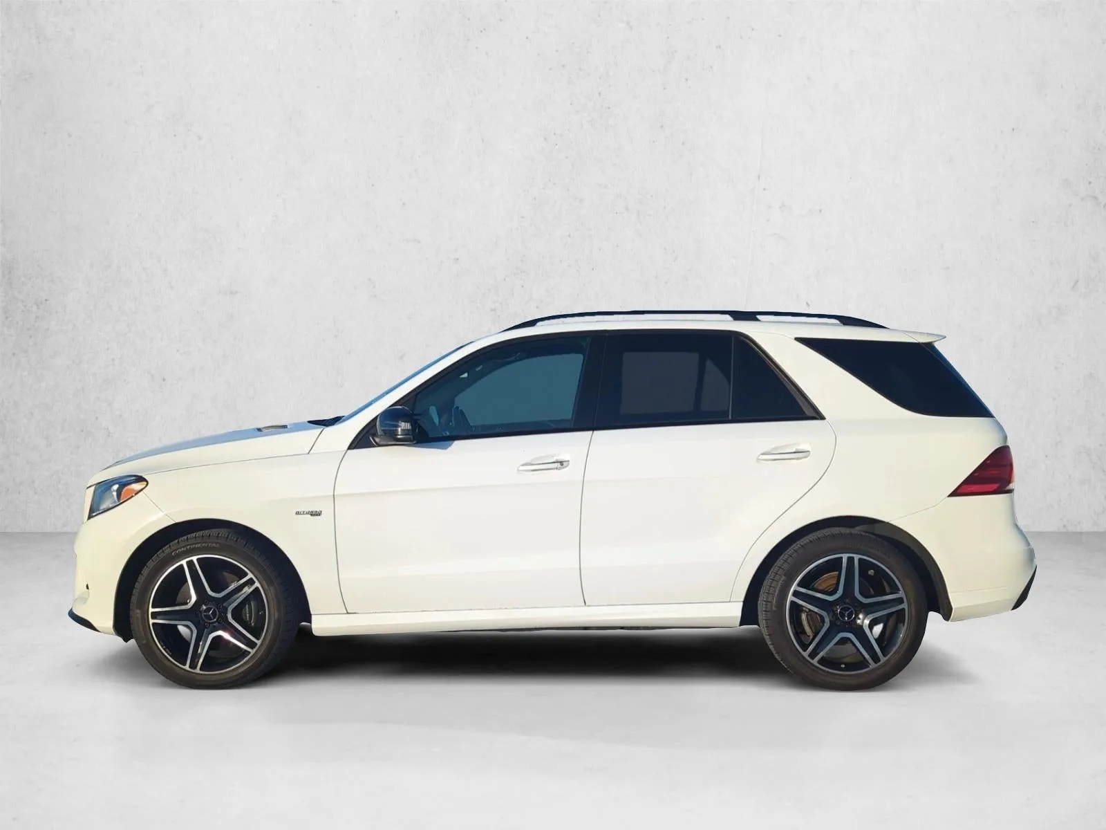 2018 Mercedes-Benz GLE AMG® GLE 43 4MATIC® SUV photo 5